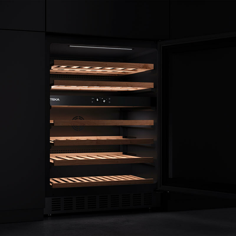 Vinoteca Teka RVU 20046 – 46 botellas, Protección UV, No Frost