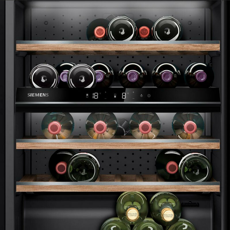 Vinoteca integrable Siemens KU21WAHG0 – 44 botellas, 2 zonas (5-20 °C), puerta cristal con filtro UV
