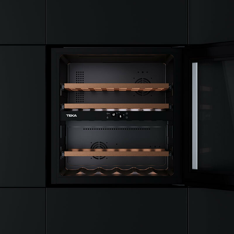 Vinoteca integrable Teka RVI 20041 GBK – 41 botellas, 3 zonas, protección UV