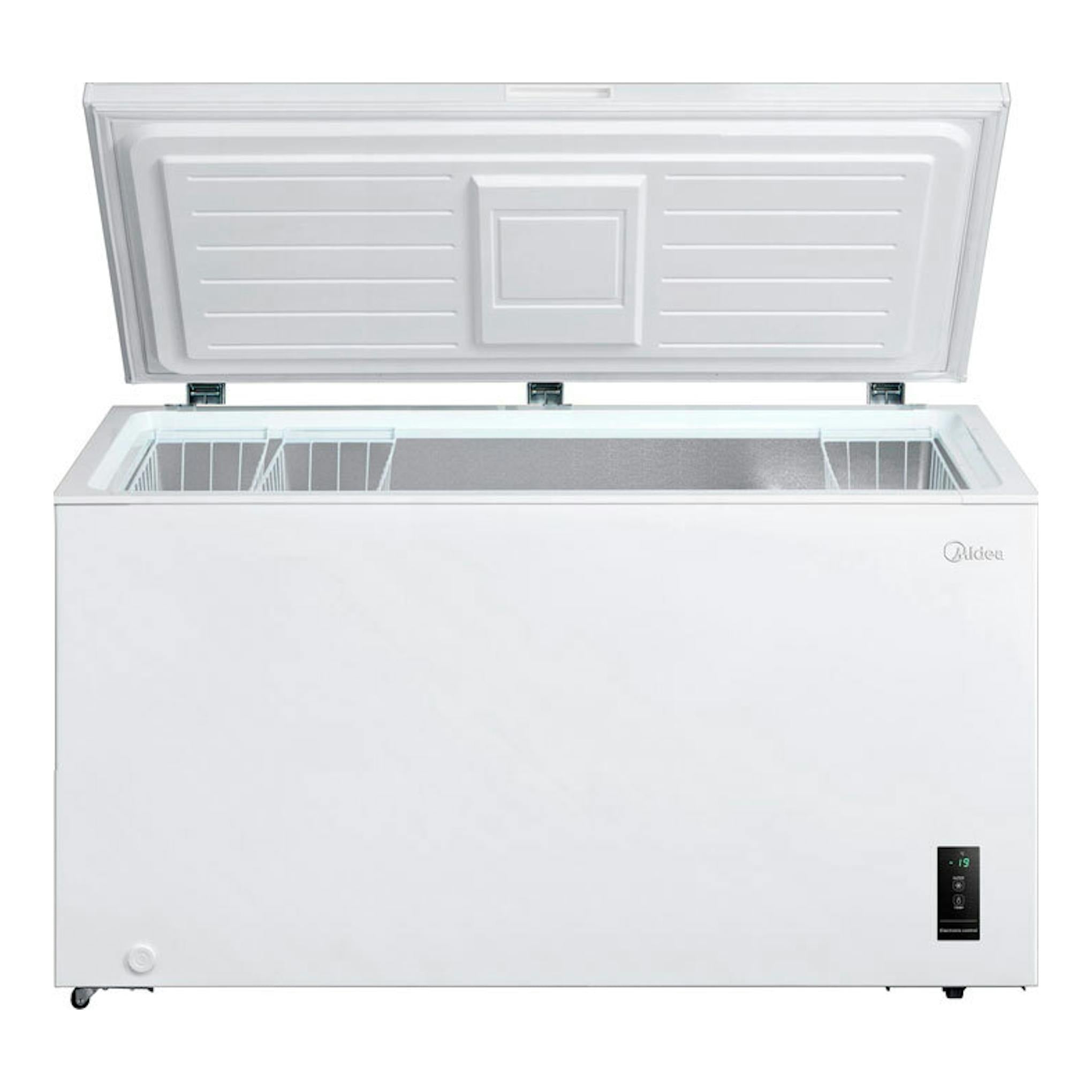 Arcón congelador Midea MDRC564FZE01 blanco, vista frontal con la tapa abierta.
