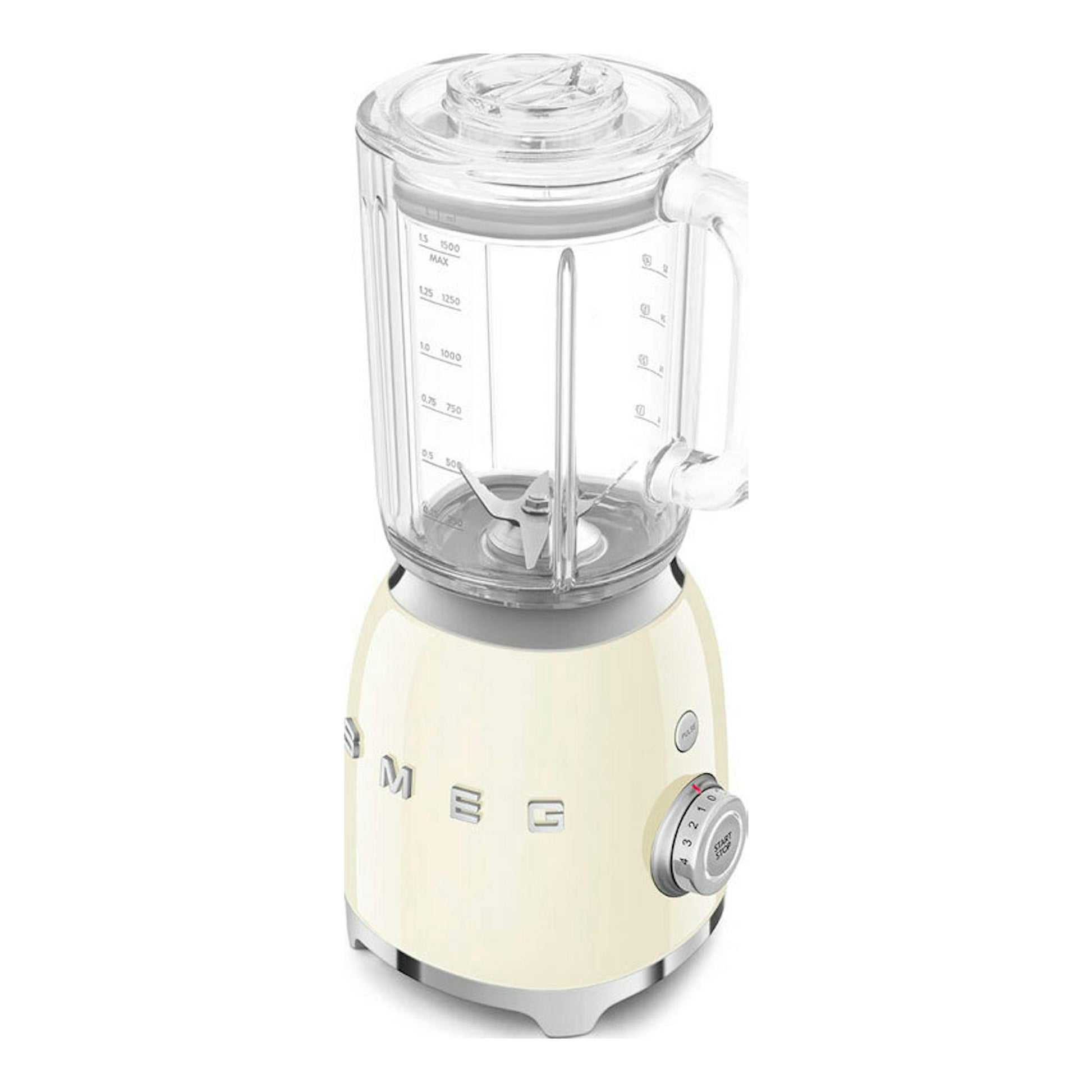 Batidora de vaso Smeg BLF03CREU crema, vista frontal, con jarra transparente y base color crema.