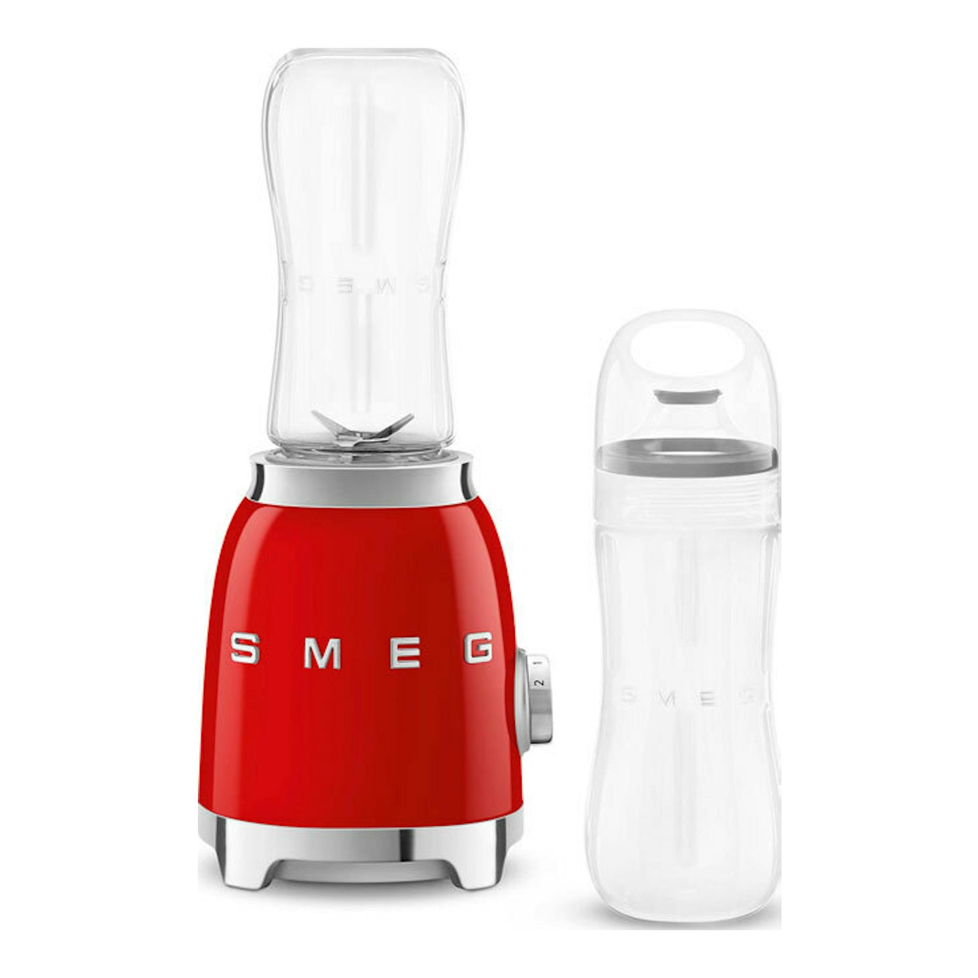 Batidora de vaso Smeg PBF01RDEU roja, vista frontal, con vaso y botella portátil transparentes.