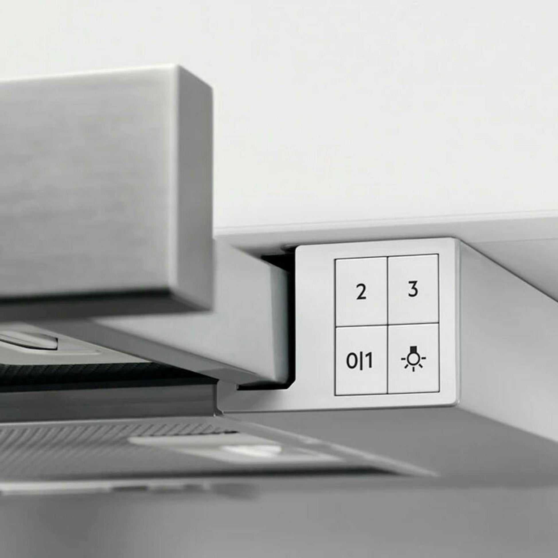 Detalle del panel de control de la campana AEG DPB3632S