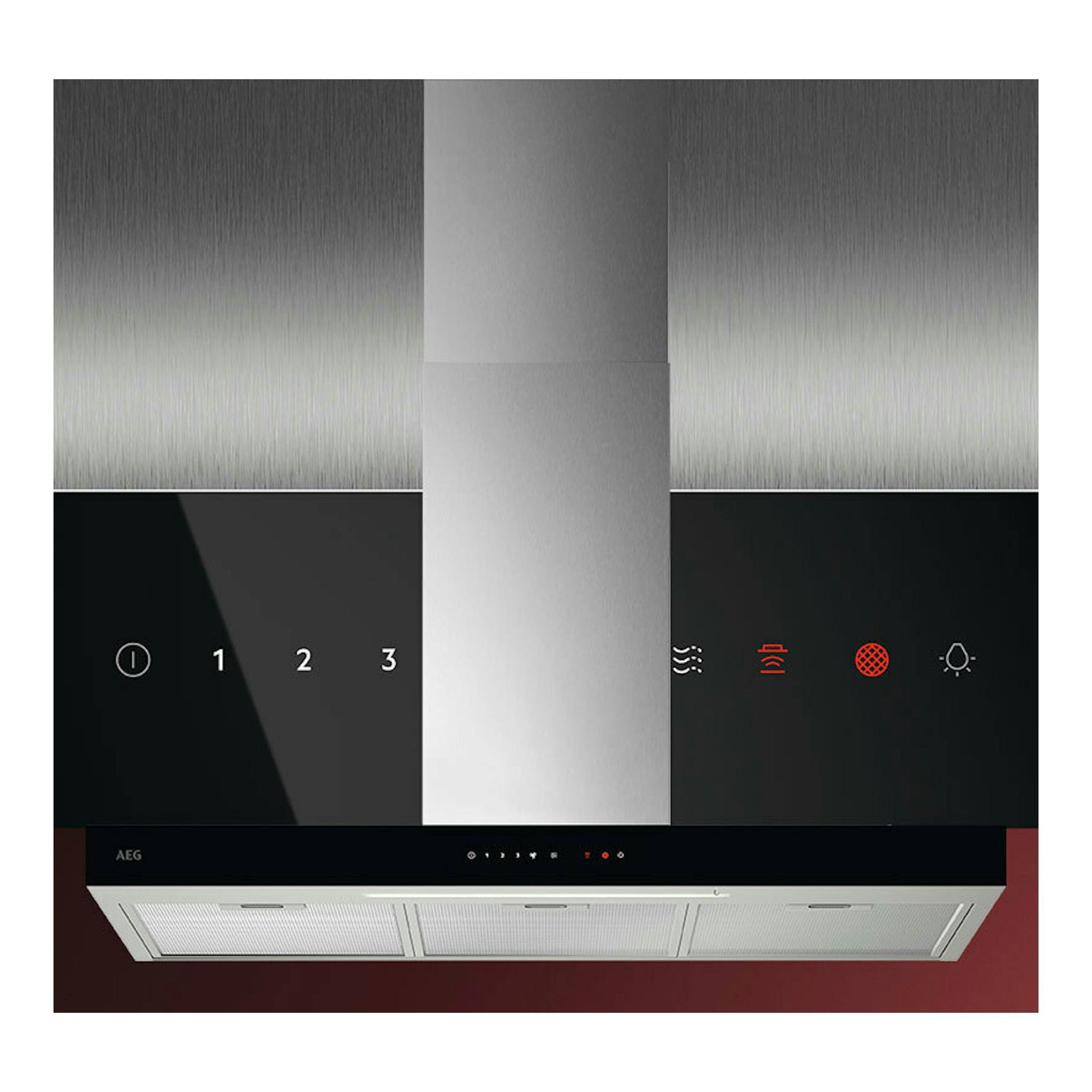 Campana decorativa AEG GB67D91HL inox, vista frontal, con panel negro y cuerpo metálico.