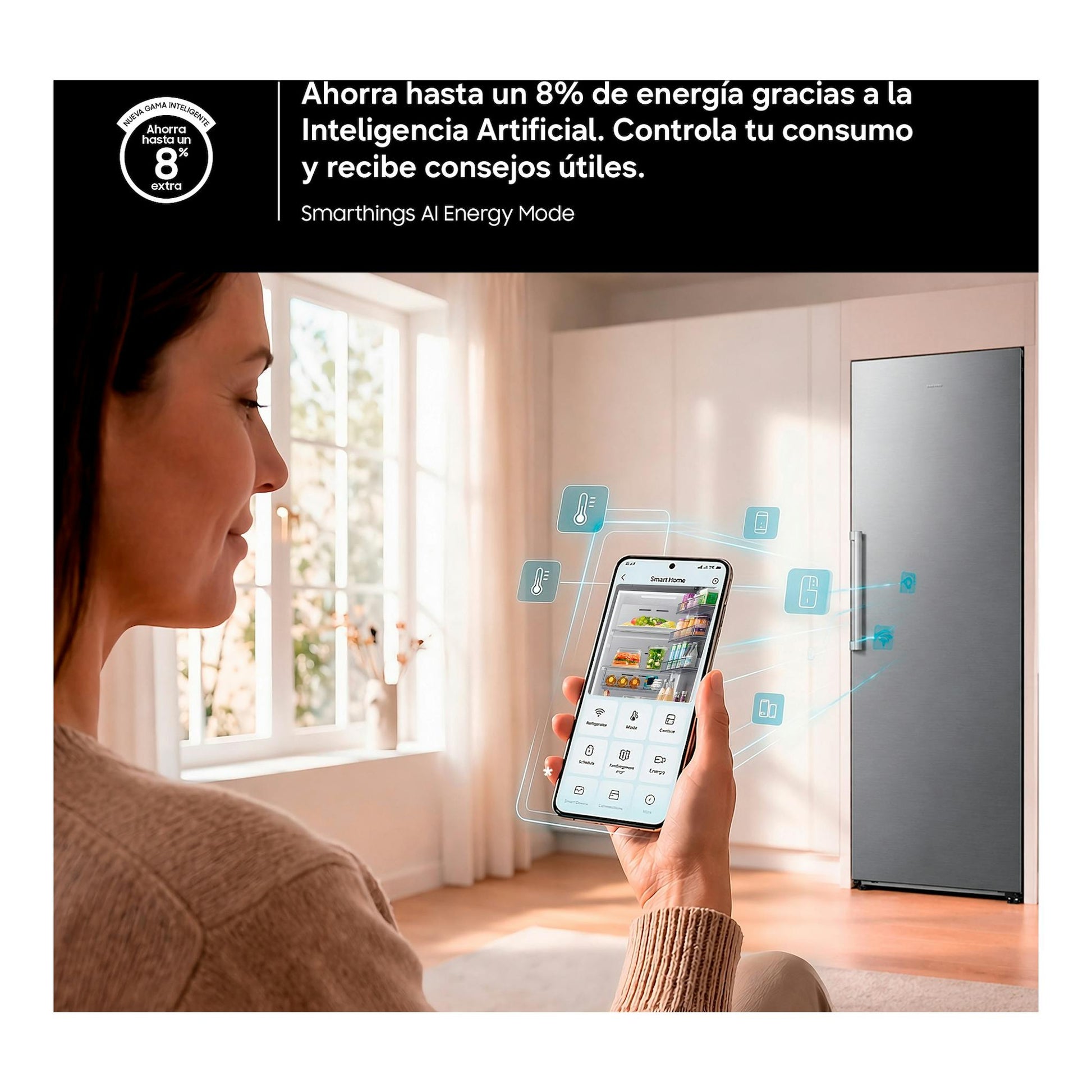 Samsung RR70H39FEVEF, frigorífico gris de una puerta, vista frontal, junto a una mujer con móvil.
