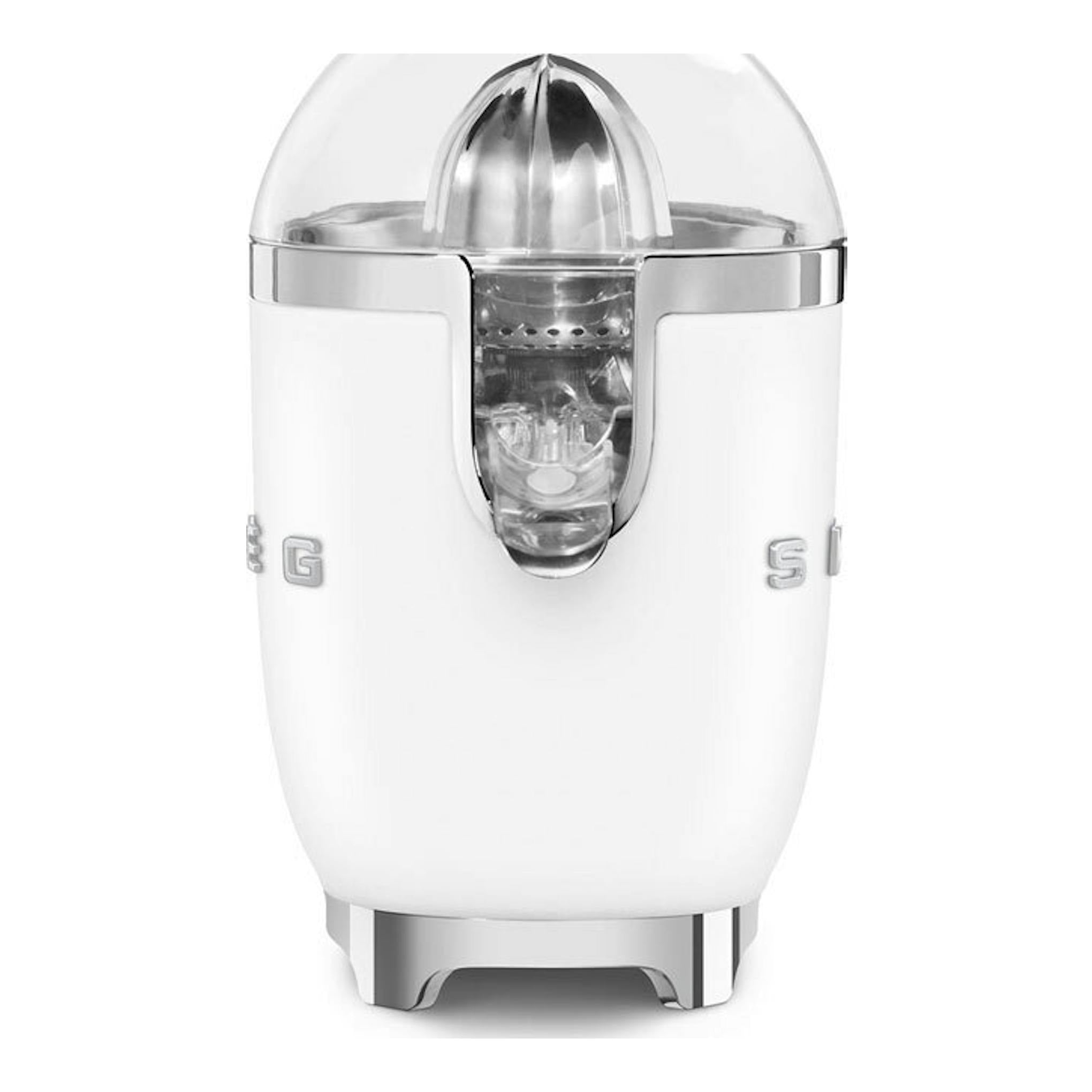 Exprimidor Smeg CJF01WHMEU blanco mate, vista frontal, con cúpula transparente y detalles cromados.