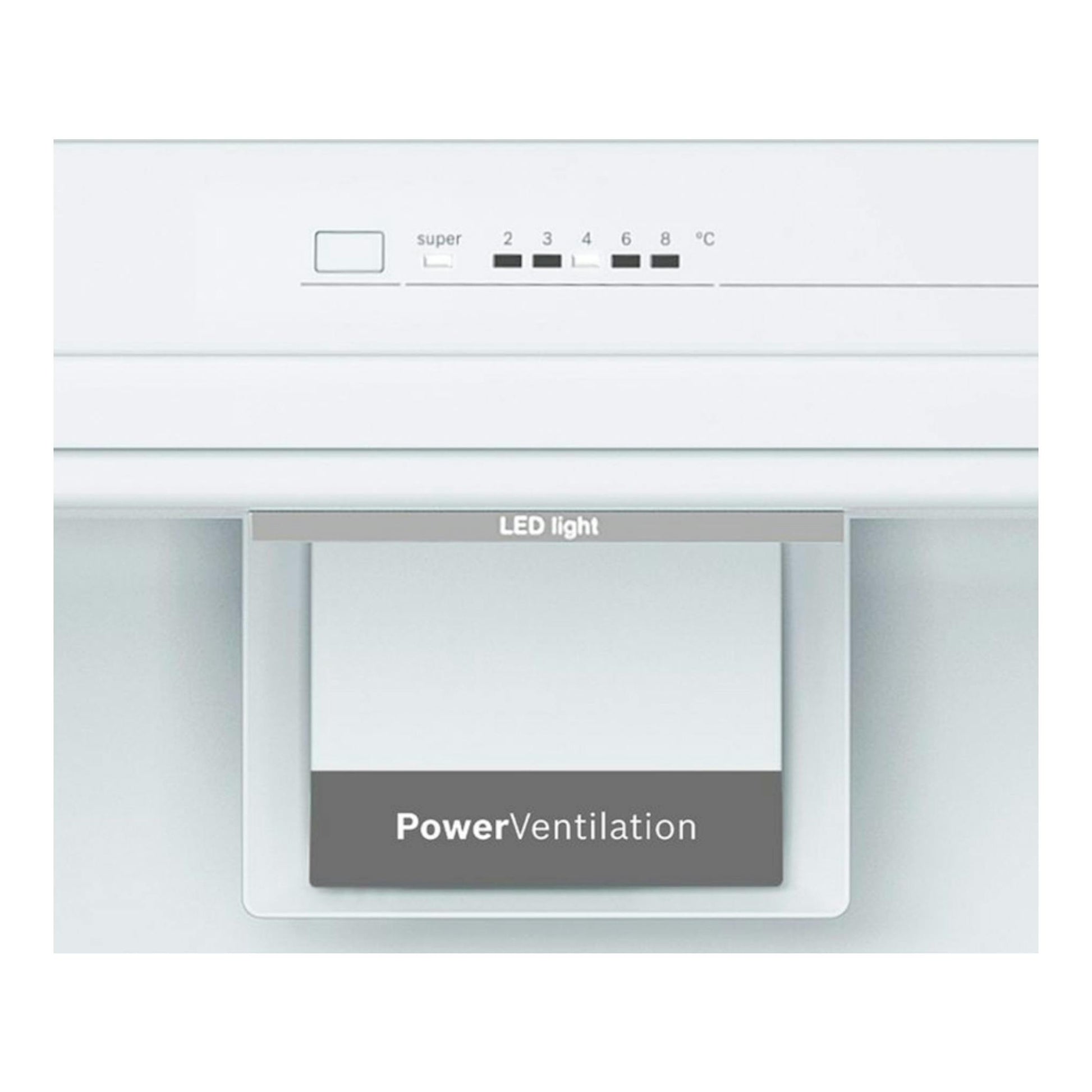 Interior de frigorífico Balay 3FCE553WE blanco, vista frontal del panel con LED light y PowerVentilation.