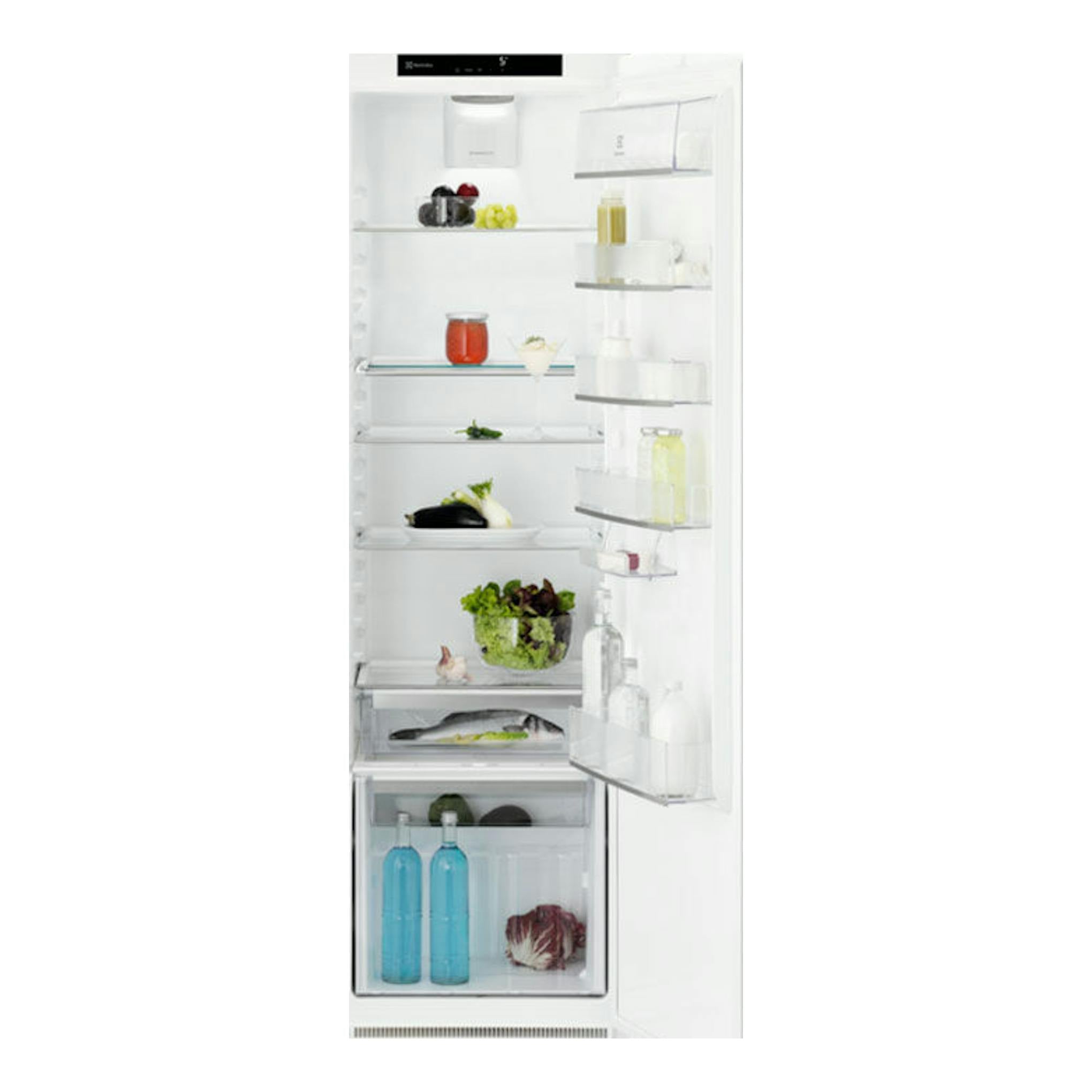 Frigorífico integrable Electrolux LRB3DE18S blanco, visto de frente con la puerta abierta y estantes vacíos.