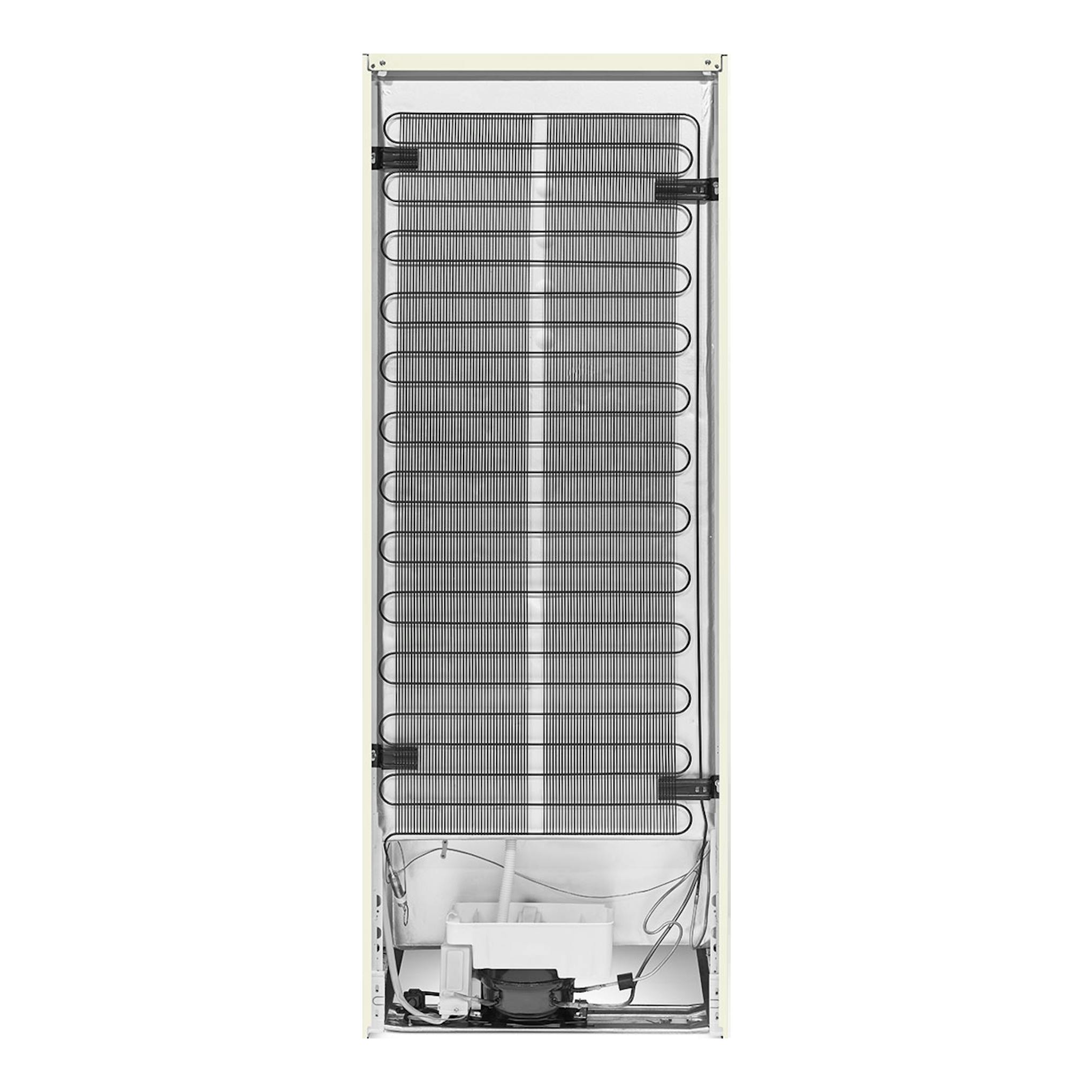 Frigorífico Smeg FAB30LCR6 crema, vista trasera con serpentín, compresor y cables expuestos.
