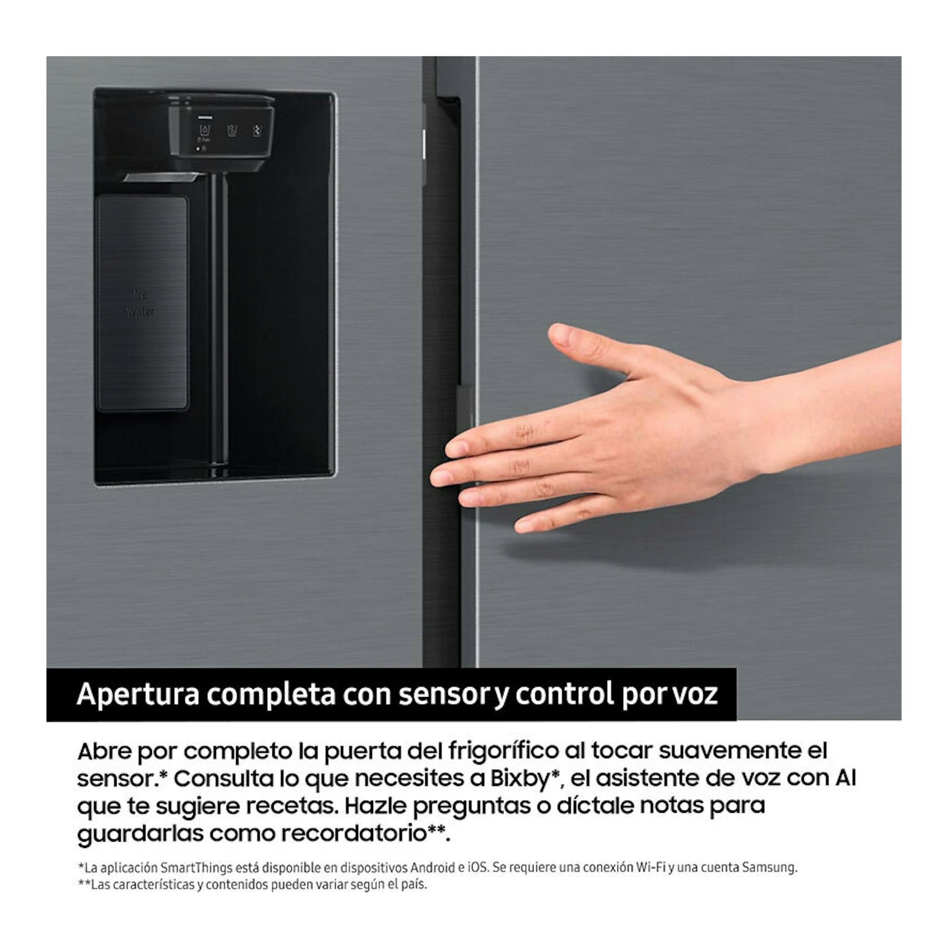Frigorífico americano Samsung RS80F64KDTEF inox, vista frontal parcial, con dispensador y una mano abriendo la puerta.