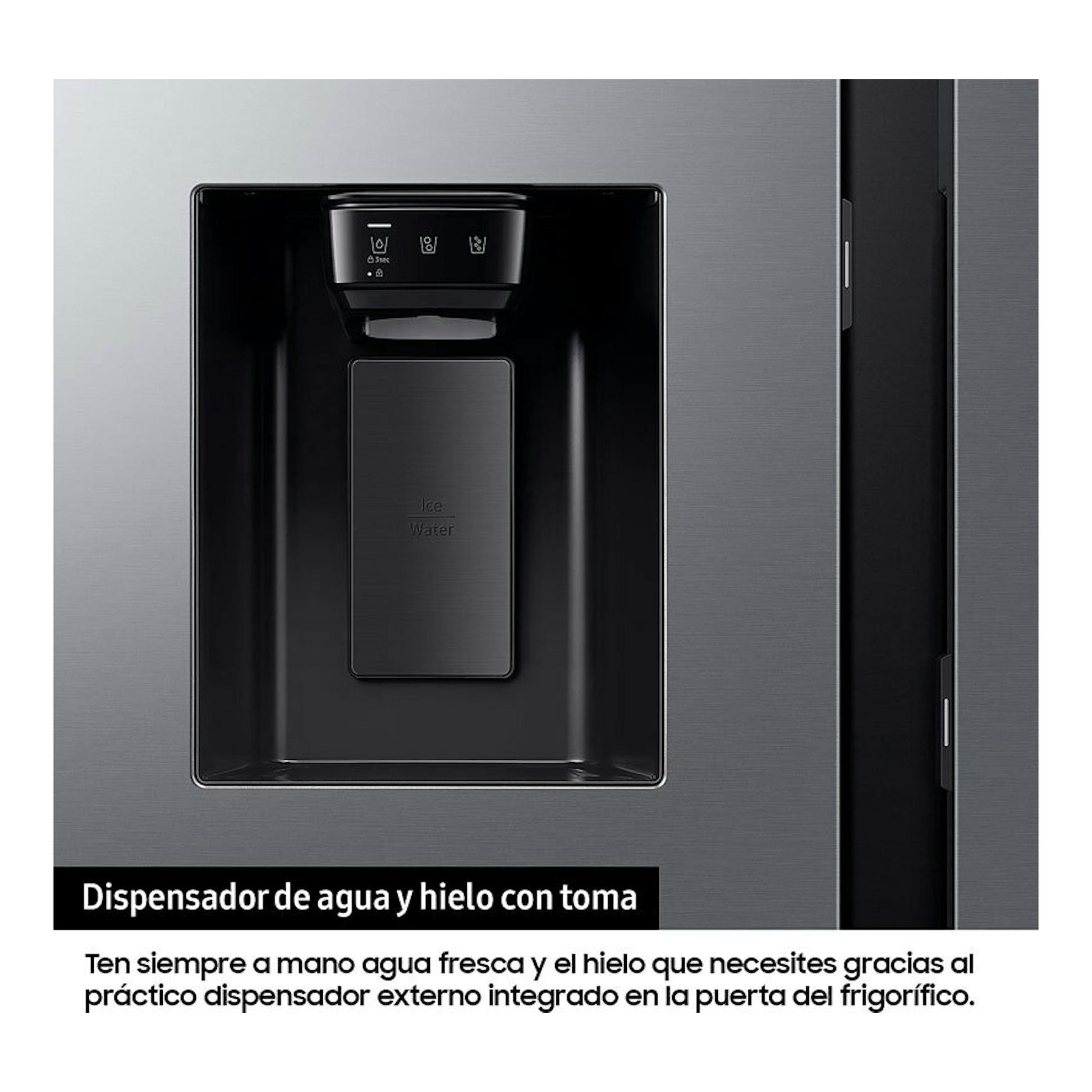 Vista frontal en primer plano del dispensador de agua y hielo de un frigorífico Samsung RS80F64KDTEF inox.