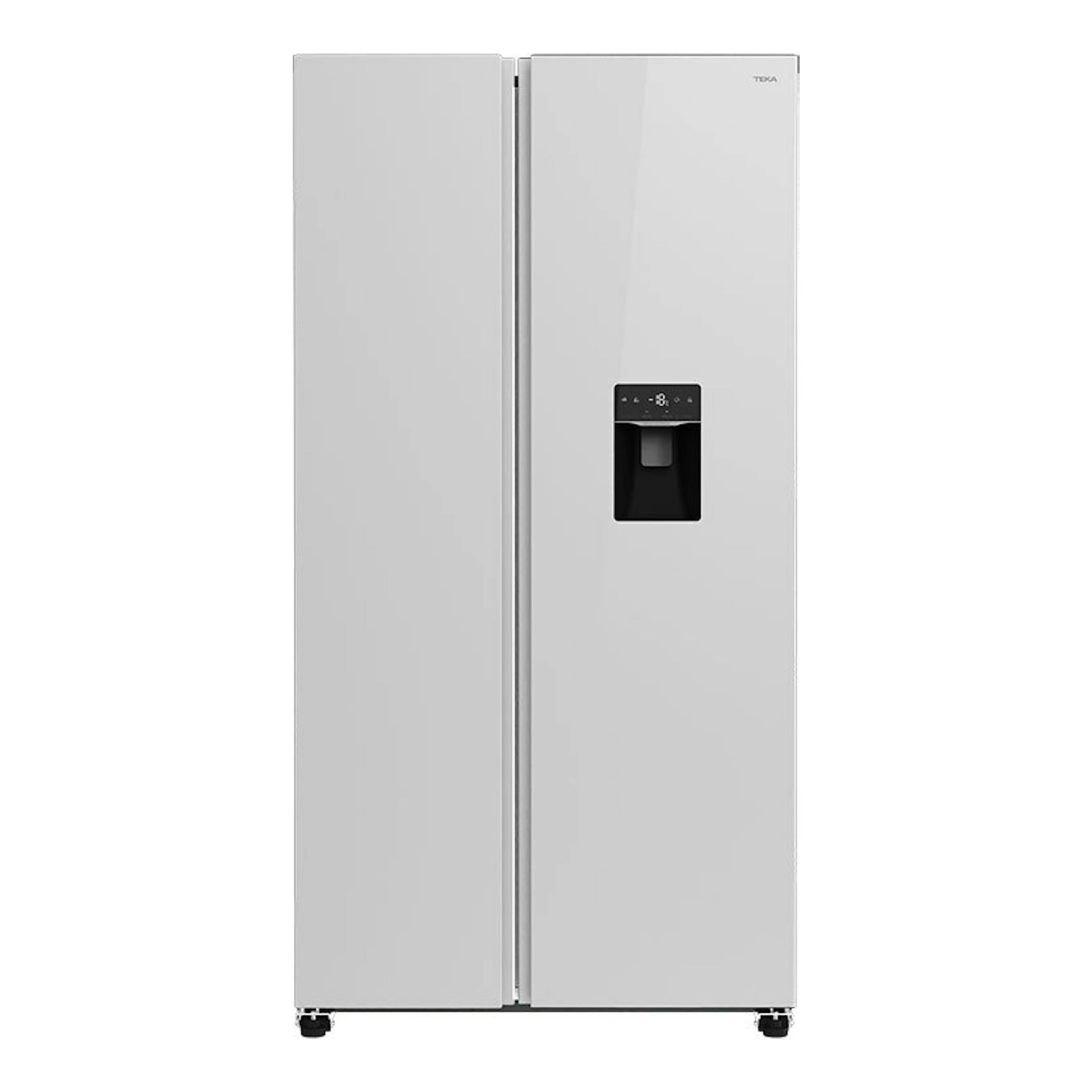 Frigorífico americano Teka RLF74930WH blanco, vista frontal, con dispensador en la puerta derecha.