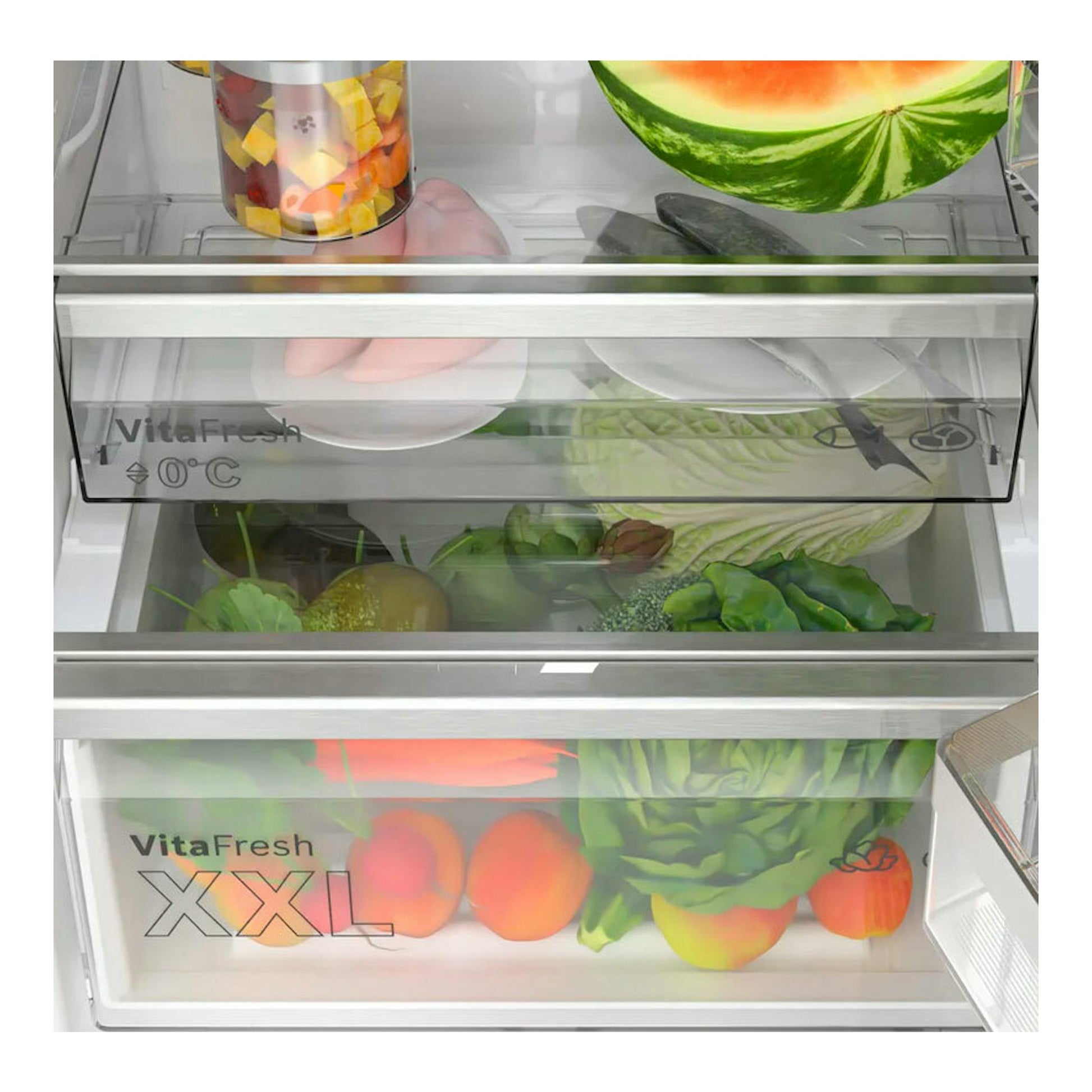 Frigorífico combi Bosch KGN39AIAU inox, interior con cajones VitaFresh y verduras, vista frontal.