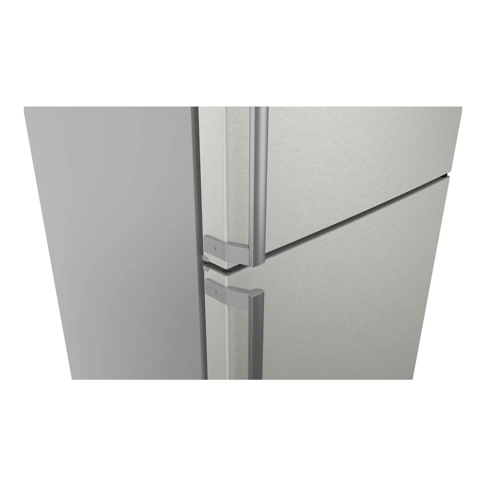 Frigorífico combi Bosch KGN49VICT de acero inoxidable, vista frontal en detalle de puertas y tiradores.