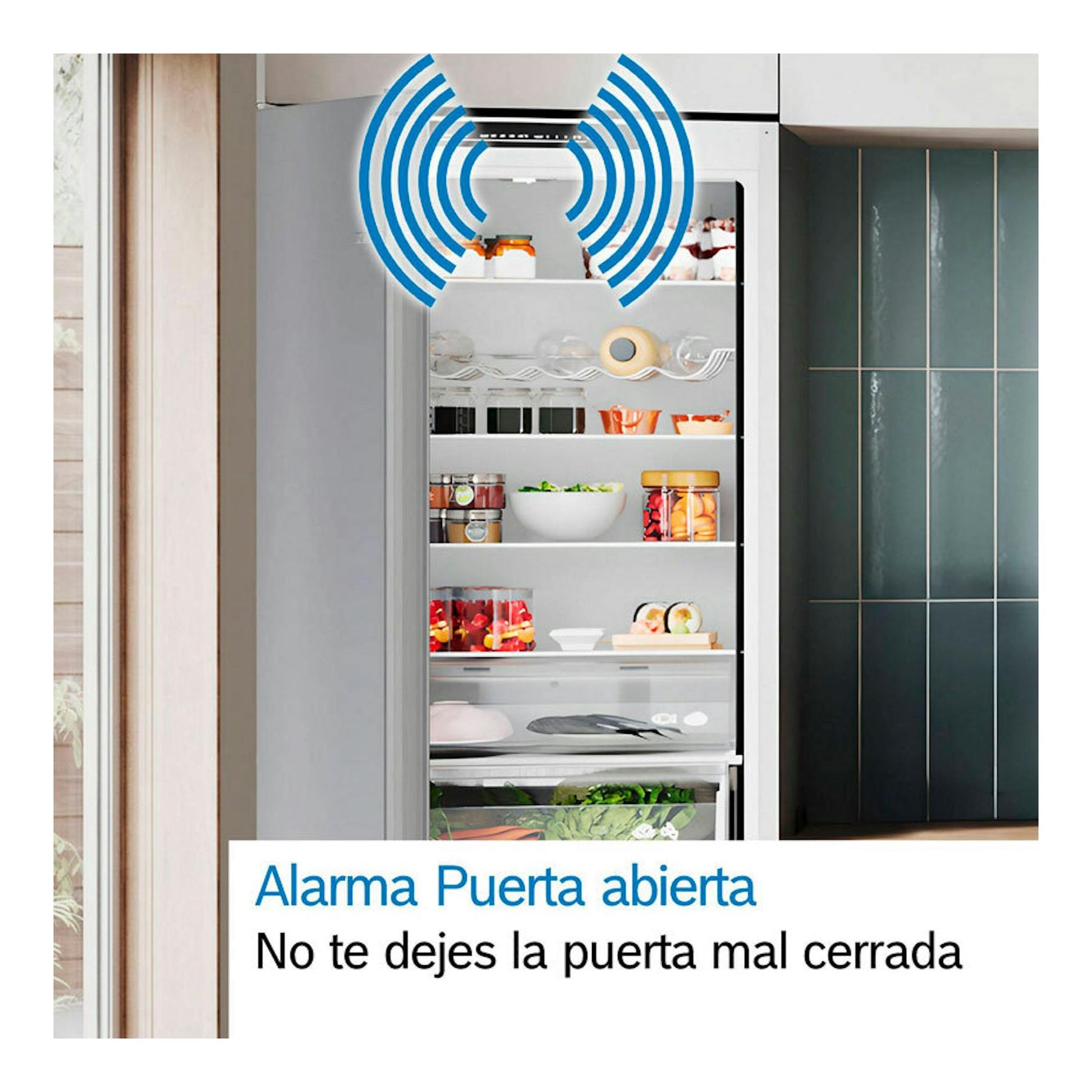 Frigorífico combi Bosch KGN49XIEA de acero, vista frontal con la puerta abierta.