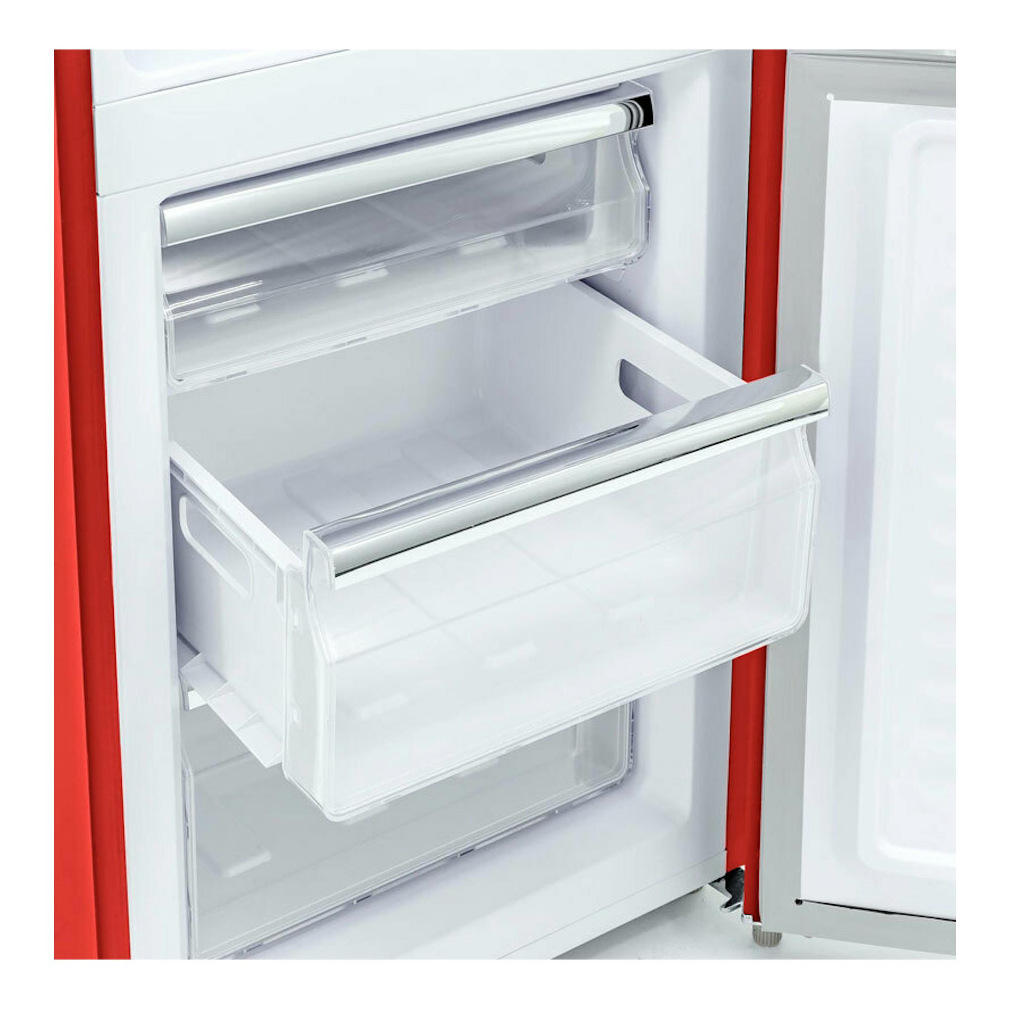 Frigorífico combi Exquisit RKGC250-70-H-160E rojo, vista frontal con cajones interiores abiertos.
