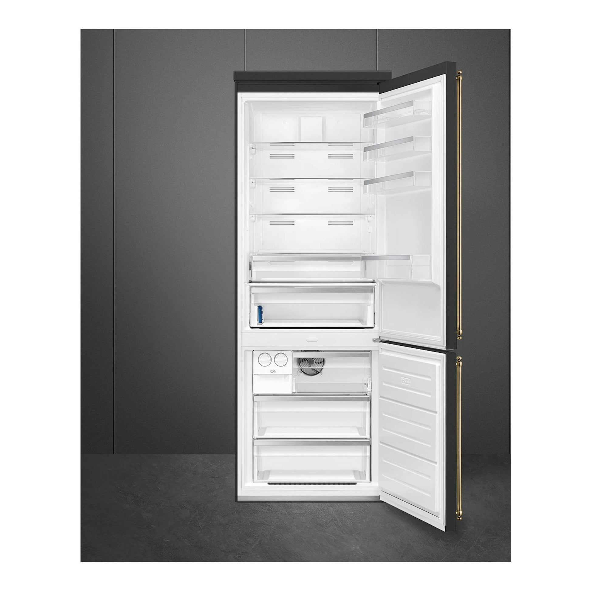 Frigorífico combi Smeg FA8005RAO6 en antracita, visto de frente y con las puertas abiertas.