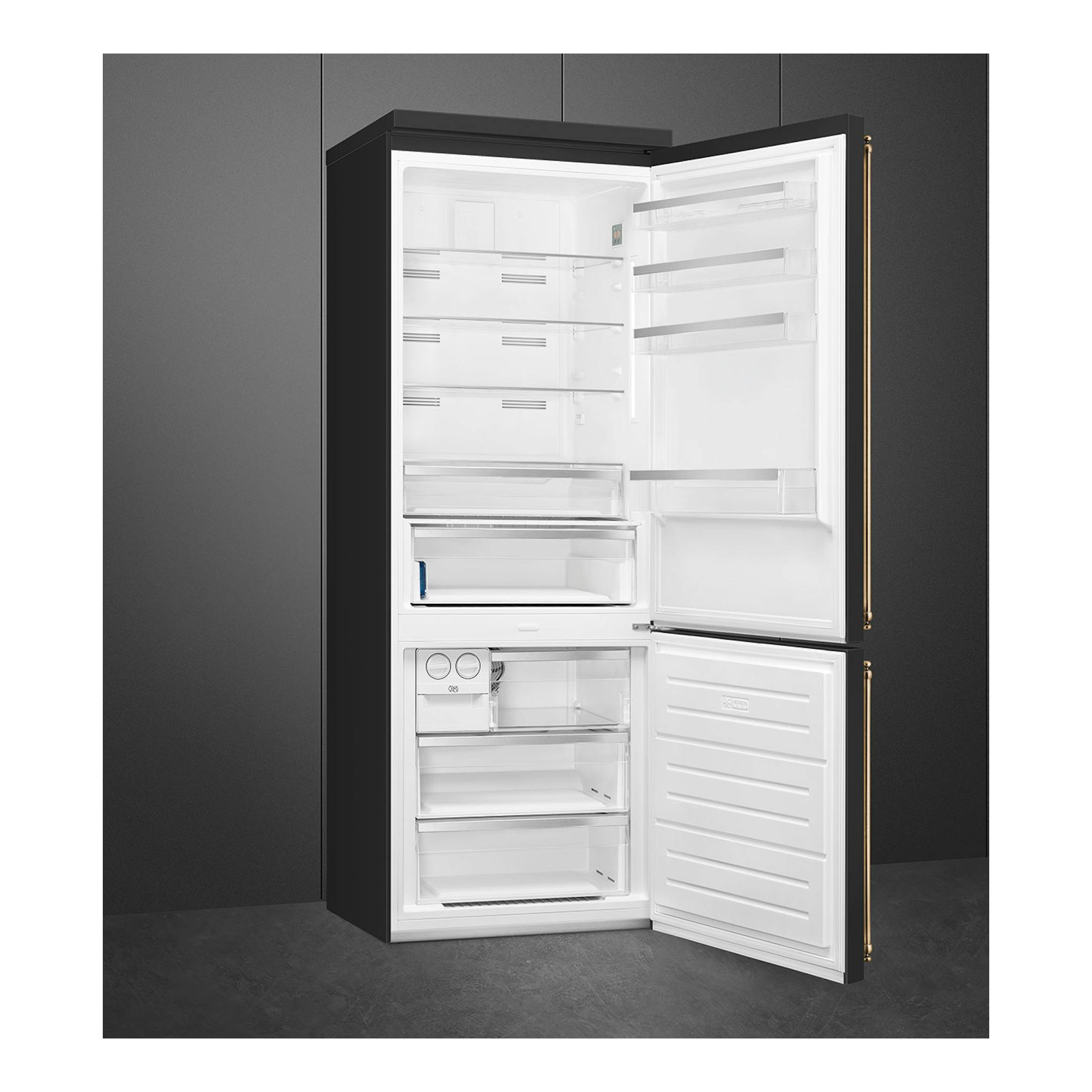 Frigorífico combi Smeg FA8005RAO6 antracita, vista frontal con puertas abiertas e interior visible.