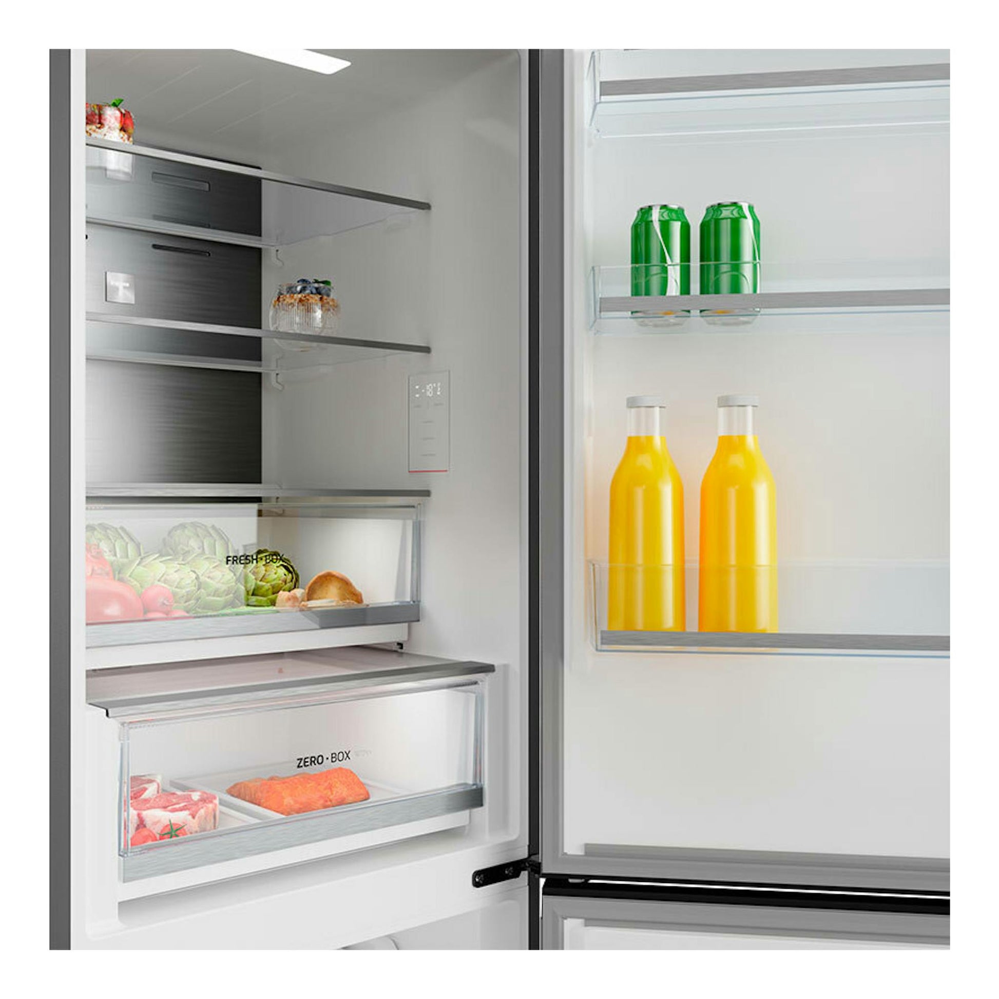Frigorífico combi Teka RBF64660 inox, vista frontal abierta del interior con estantes, cajones y botellas.
