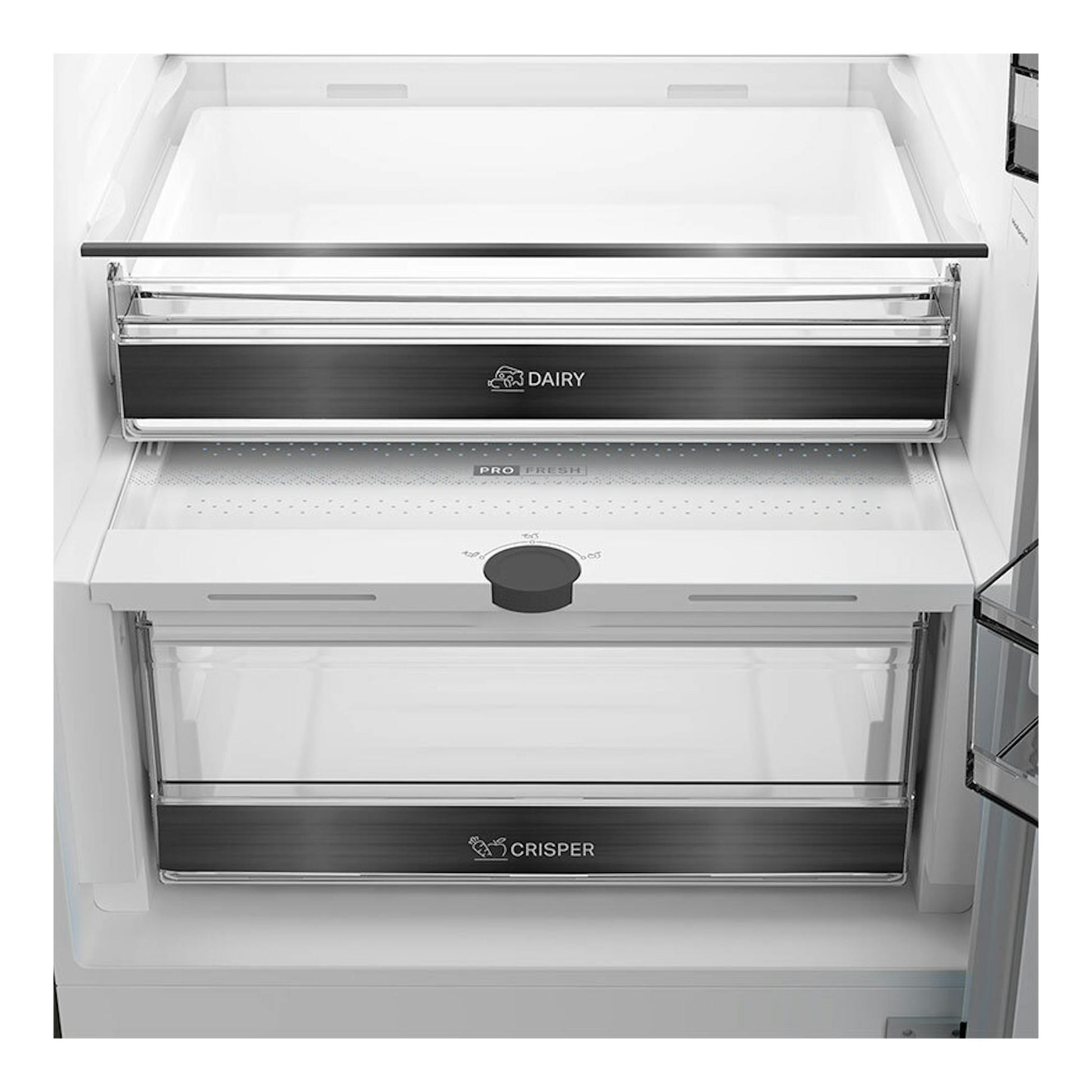 Interior de frigorífico Whirlpool WHK 22412 X5EE, vista frontal de cajones blancos y negros para lácteos y verduras.