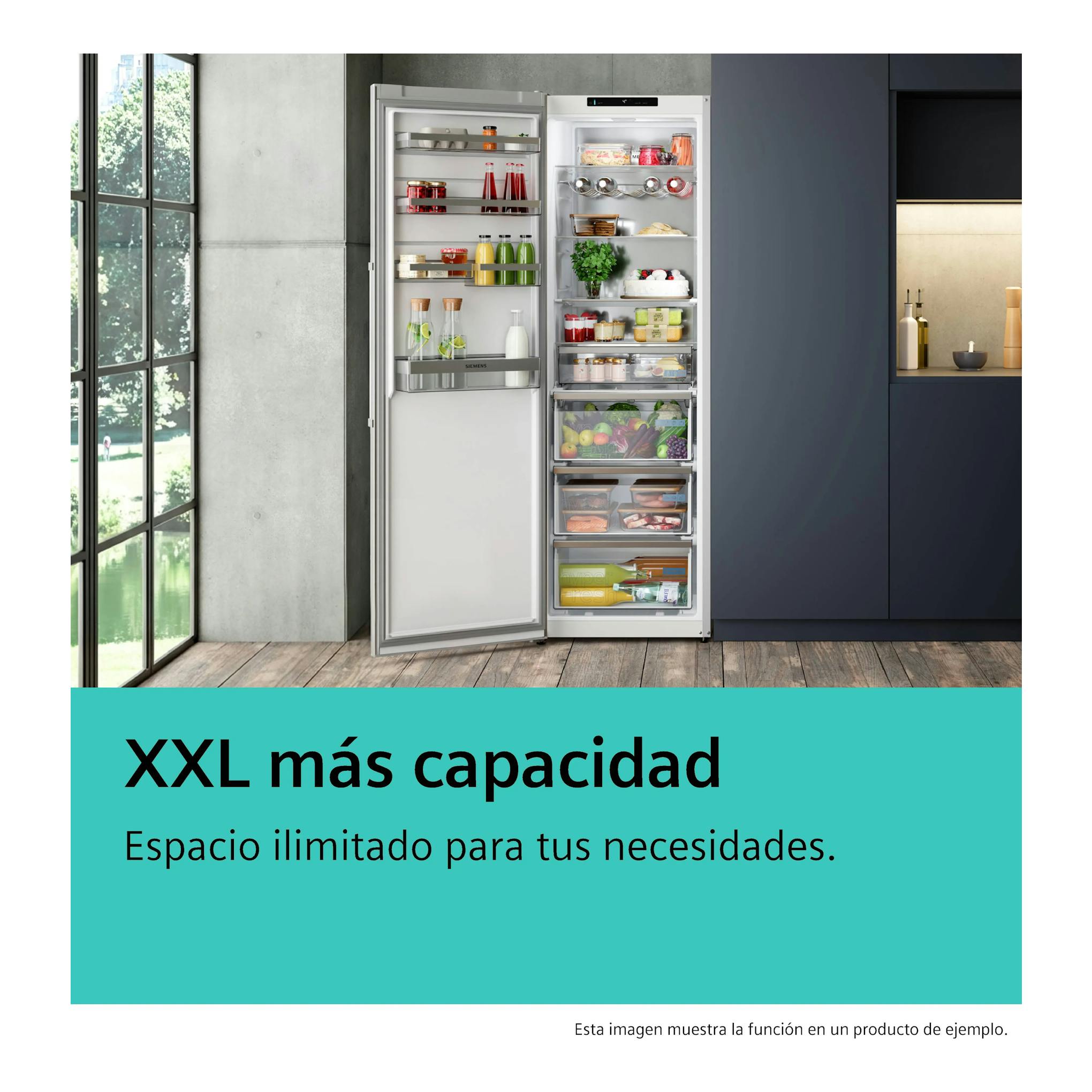Frigorífico Siemens KS36NVWCG blanco, vista frontal abierta, con interior lleno en cocina moderna.