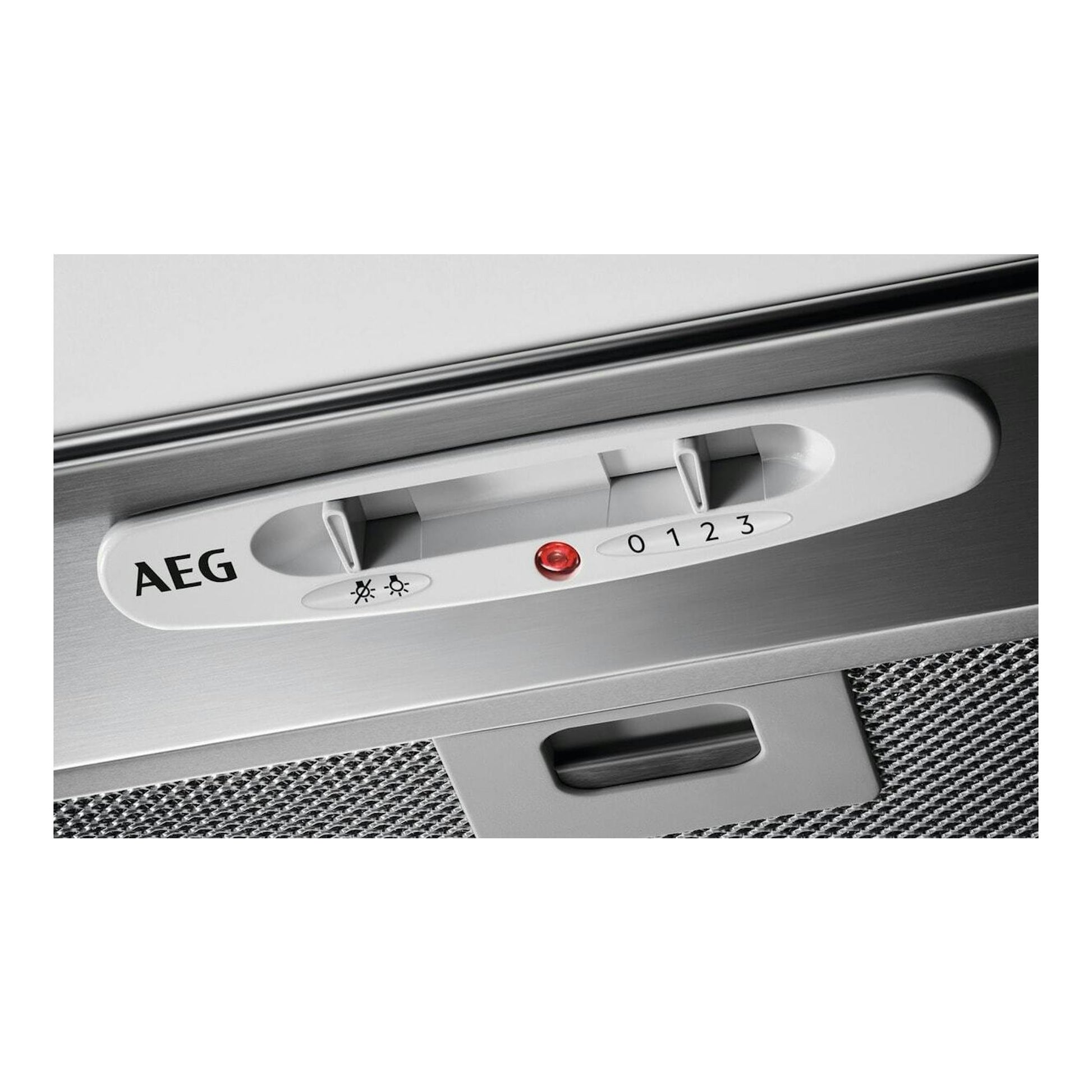 Grupo filtrante AEG DGB2531M en acero inoxidable, primer plano del panel con controles, luz e indicador rojo.