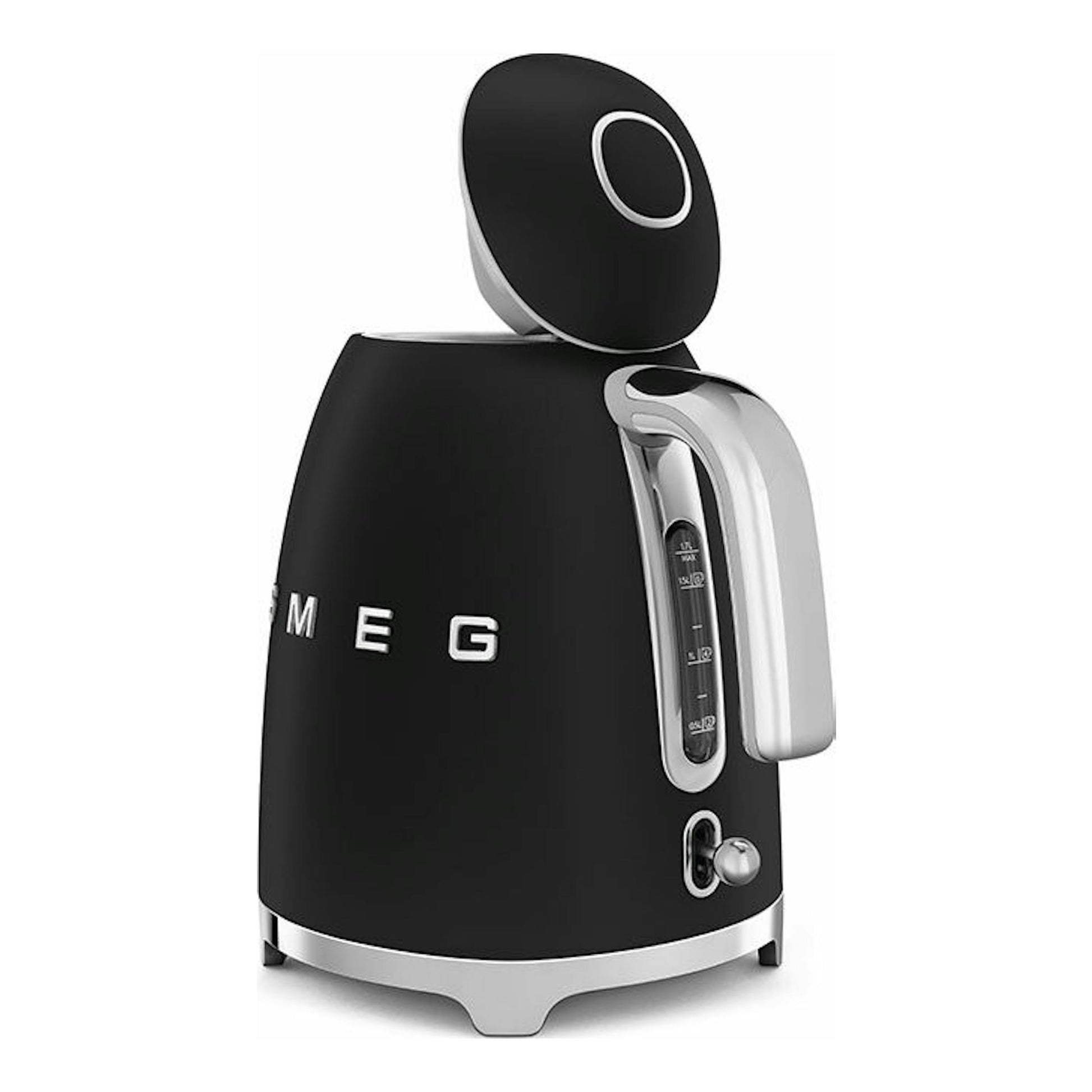 Hervidor Smeg KLF03BLMEU negro, vista frontal, con tapa abierta y detalles cromados.