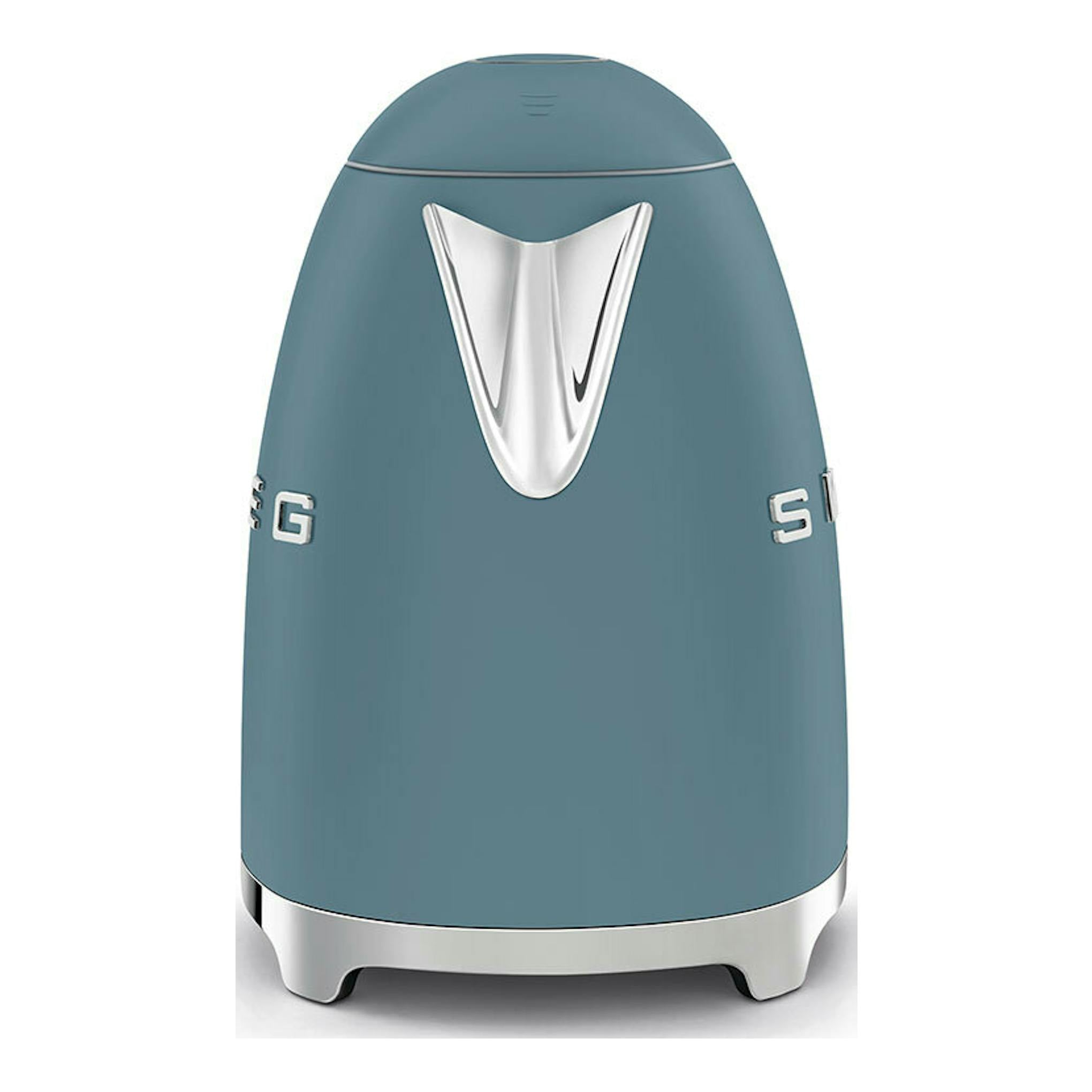 Hervidor Smeg KLF03SBMEU azul tormenta mate, vista frontal con detalles cromados.