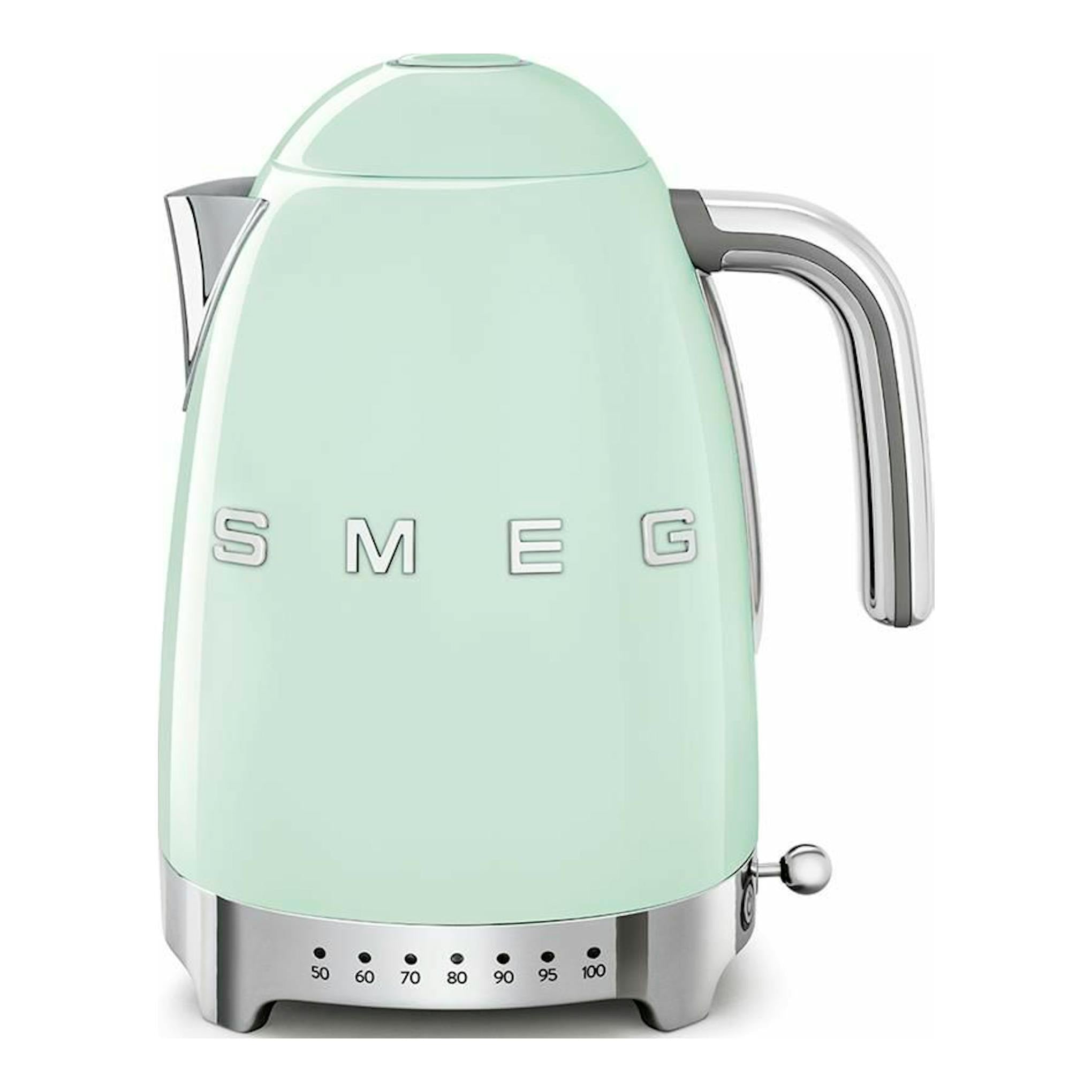 Hervidor Smeg KLF04PGEU verde agua, vista frontal, con base cromada y asa plateada.