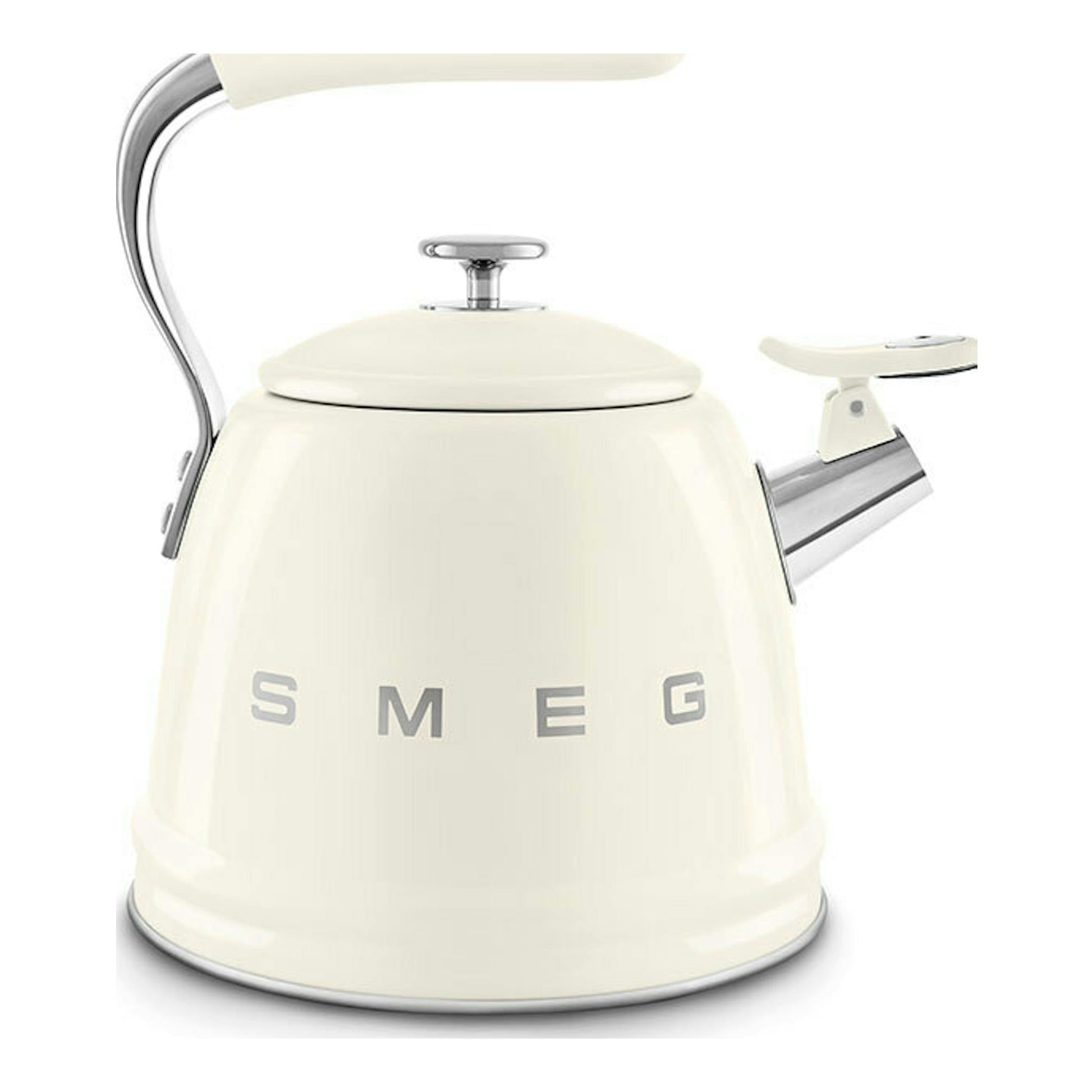 Hervidor silbante Smeg WKF01CR crema, vista frontal, con asa y pico metálicos.
