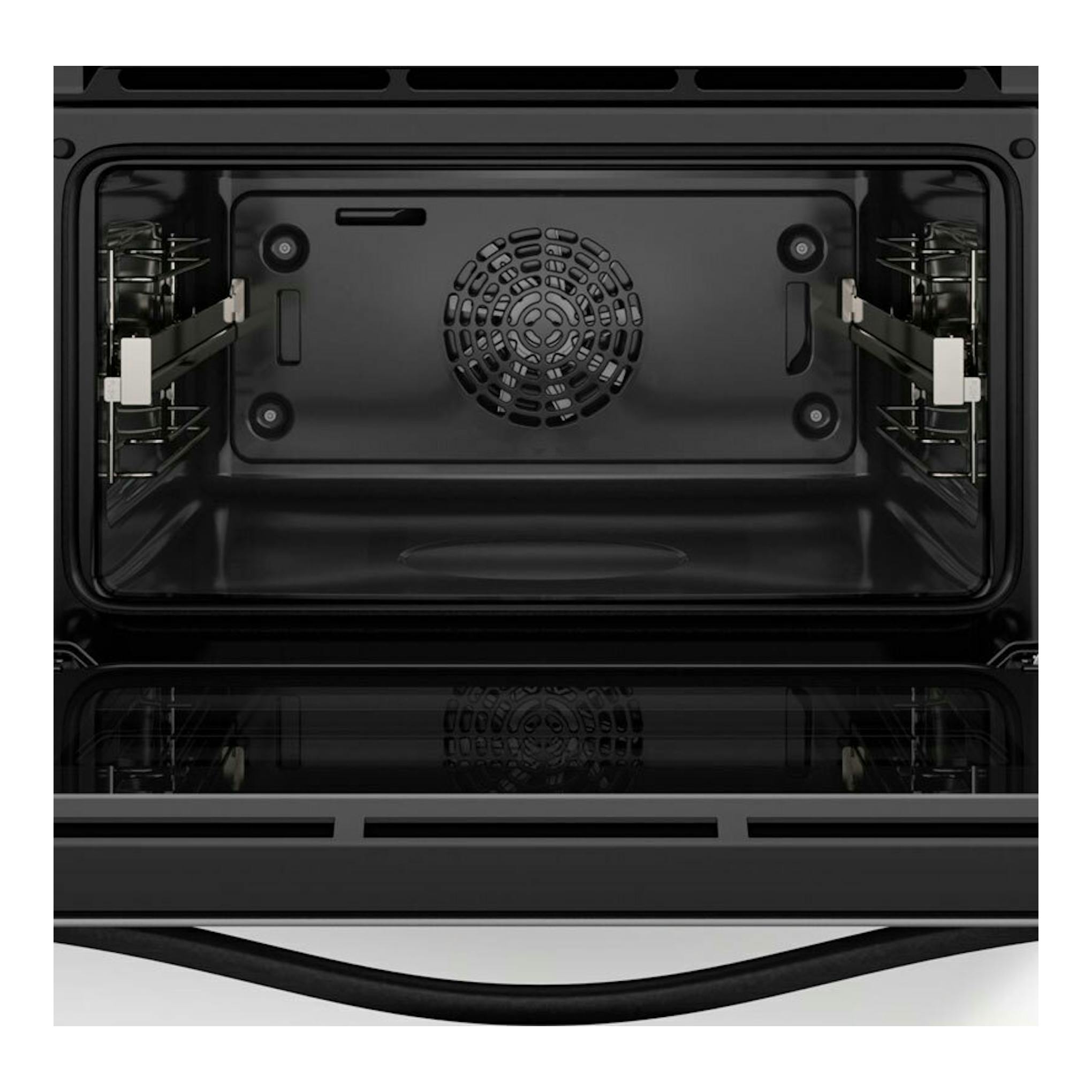 Horno Balay 3CB5159B3 negro, vista frontal interior con puerta abatible abierta y ventilador central.