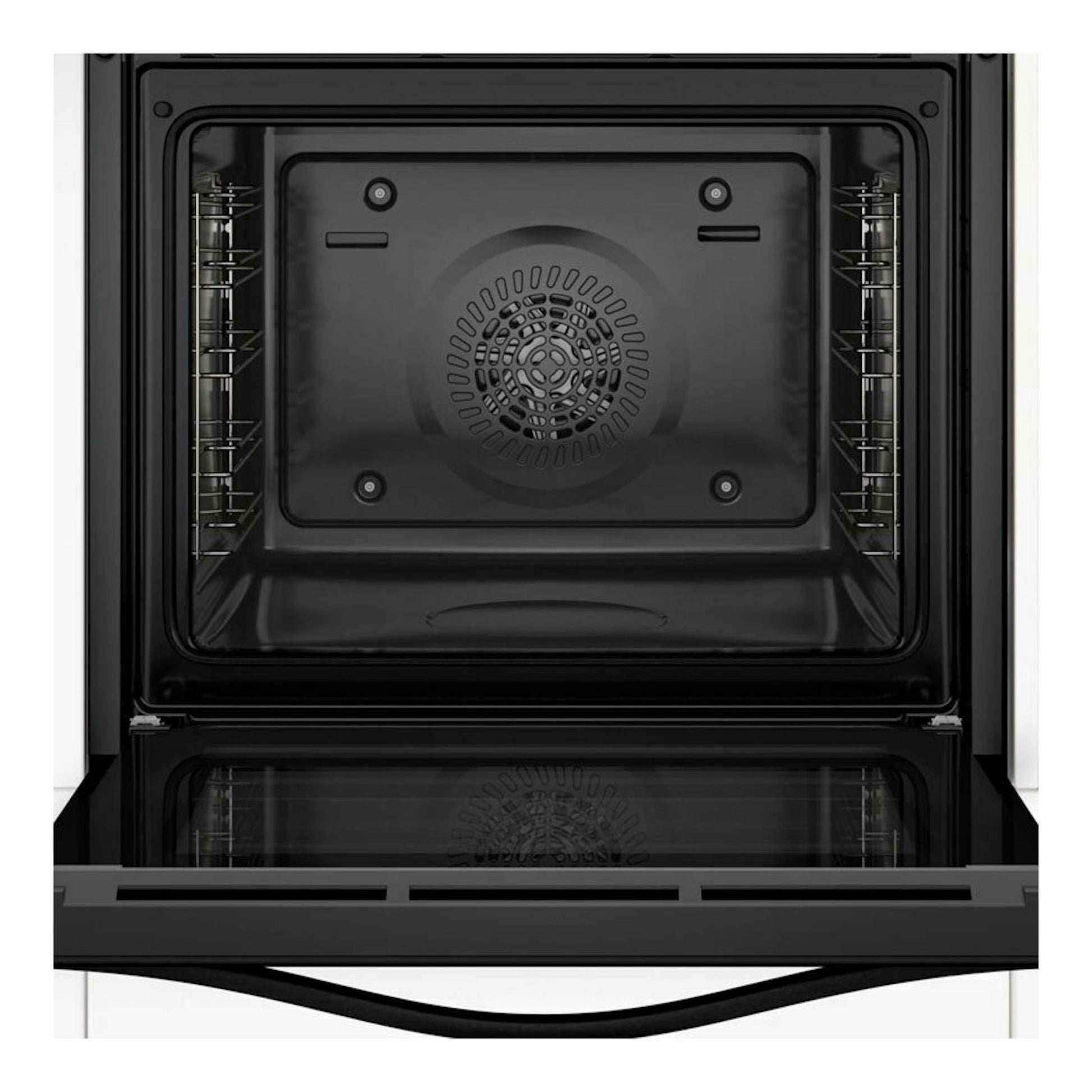 Horno Balay 3HB5000B3, vista frontal con la puerta abierta; interior negro con ventilador central.