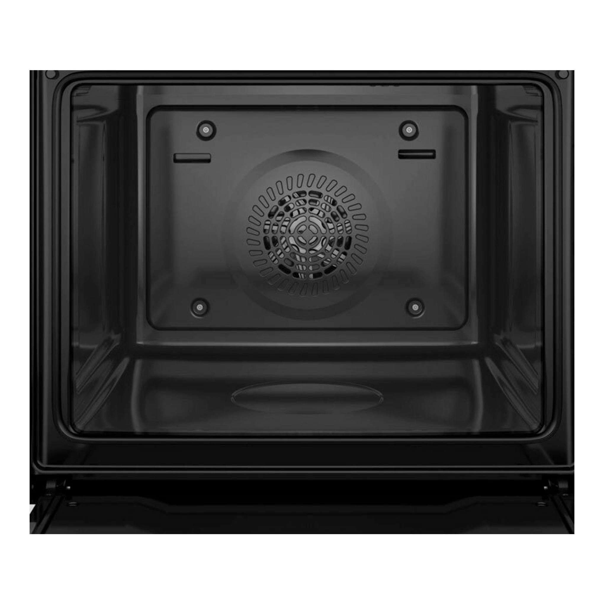 Horno Balay 3HB513CN3 de cristal negro, vista frontal del interior con puerta abierta y ventilador trasero.