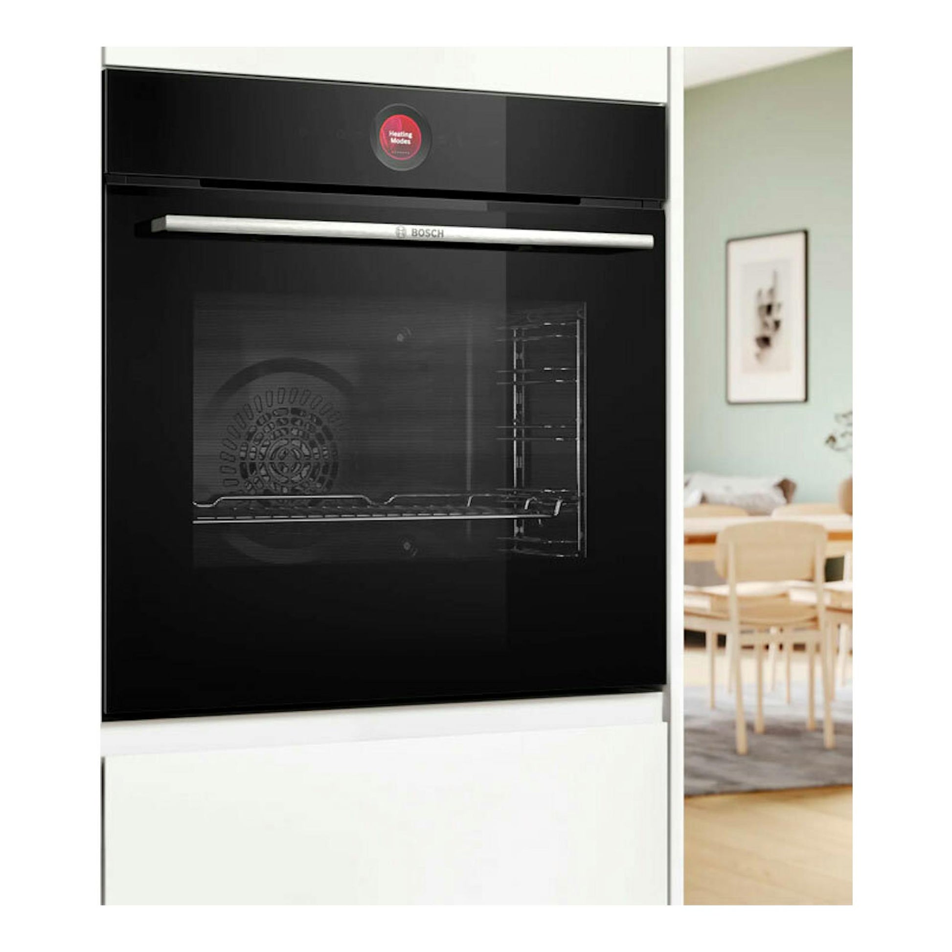 Horno empotrado Bosch HBG7741B1 negro, vista frontal con puerta de cristal y tirador plateado.
