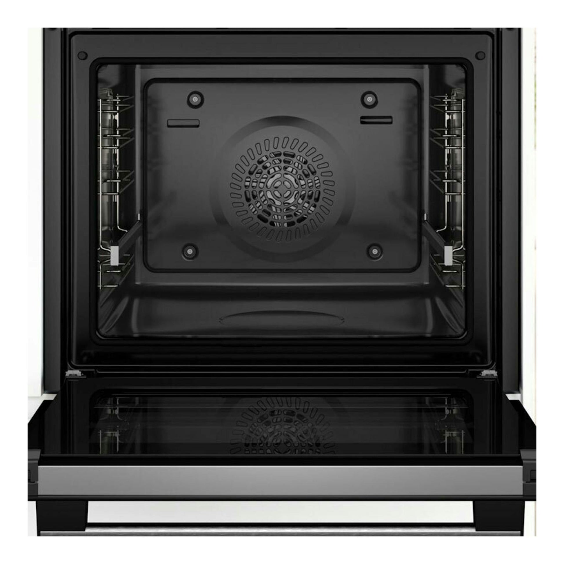Bosch HQA574ES3 Inox, horno empotrado negro abierto, vista frontal del interior con ventilador central.