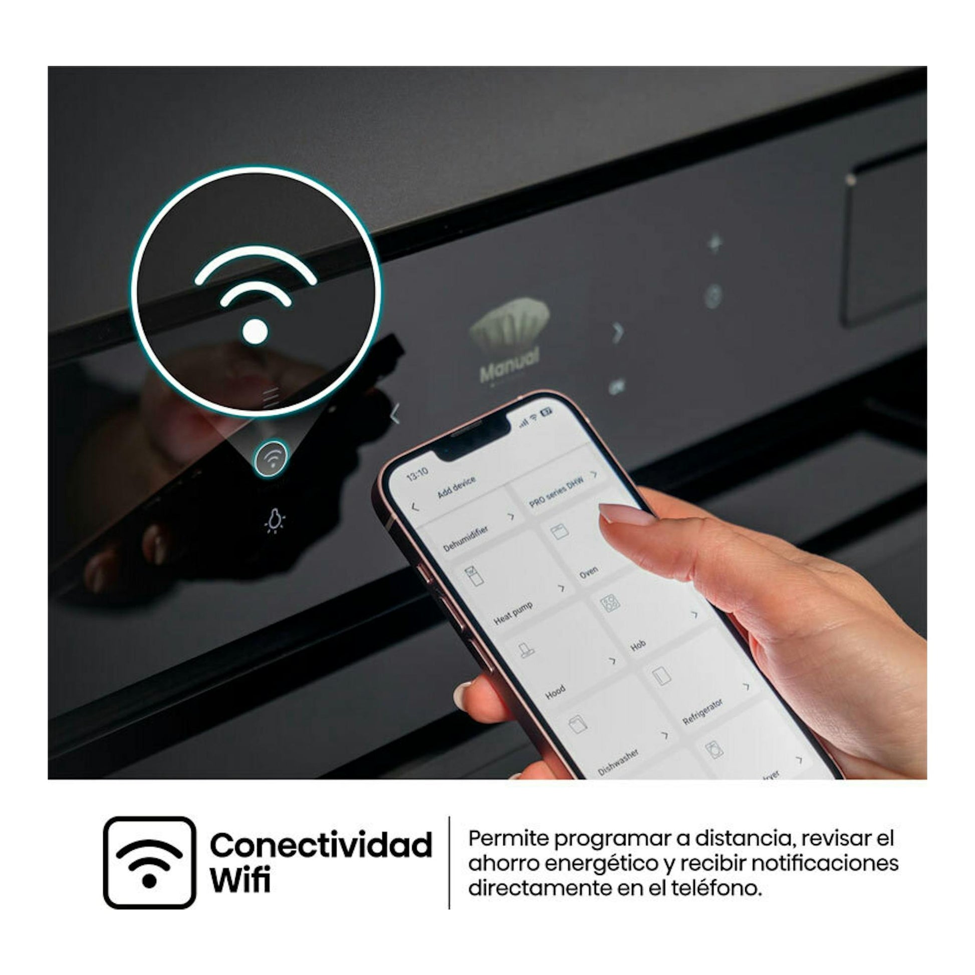 Hisense BFS615S8B, horno de cristal negro con panel táctil Wi‑Fi y un móvil controlándolo en primer plano.