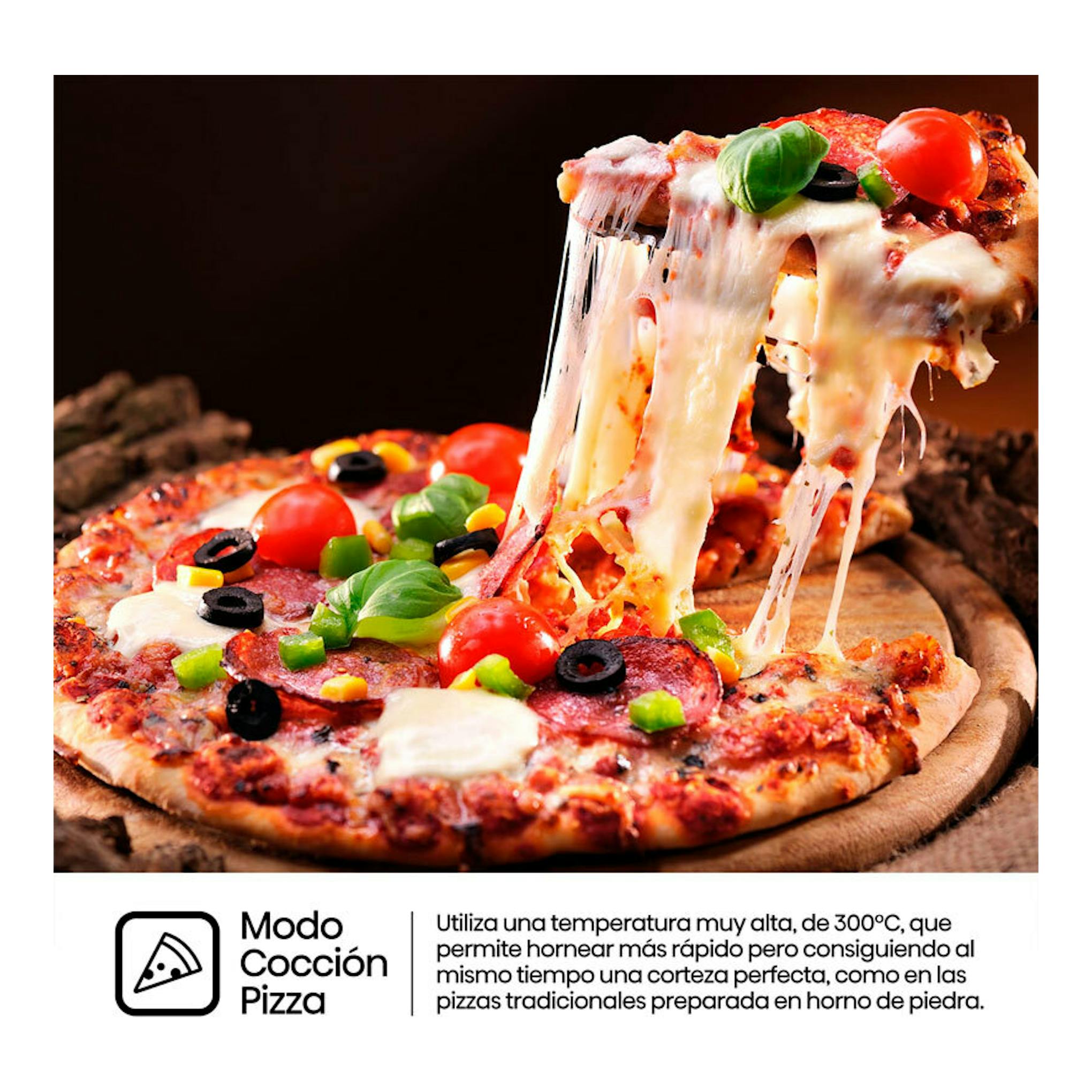 Hisense BI64EPXE1SOL Inox: pizza con queso fundido y texto de «Modo Cocción Pizza».