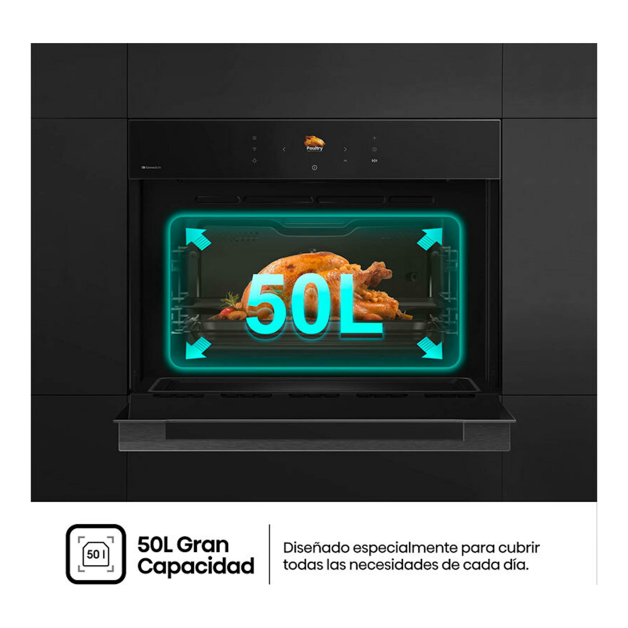Horno empotrado Hisense BIM406A8B negro, vista frontal con puerta abierta y pollo asado en el interior.