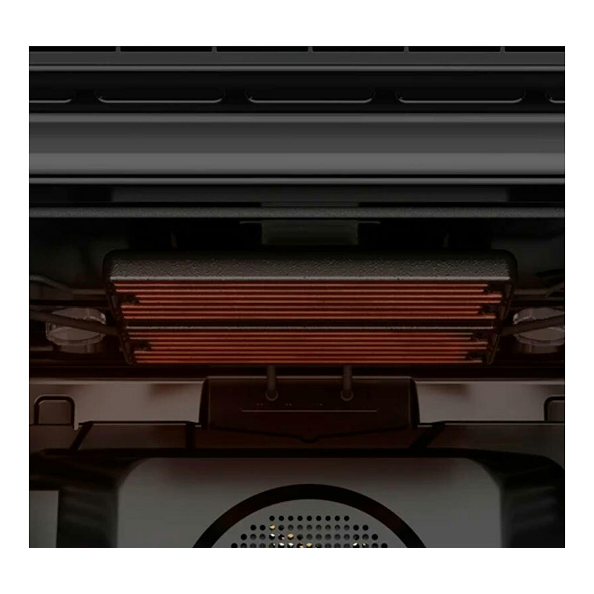 Vista interior frontal de horno integrable STEAKMASTER en cristal negro, con grill y resistencia visible.
