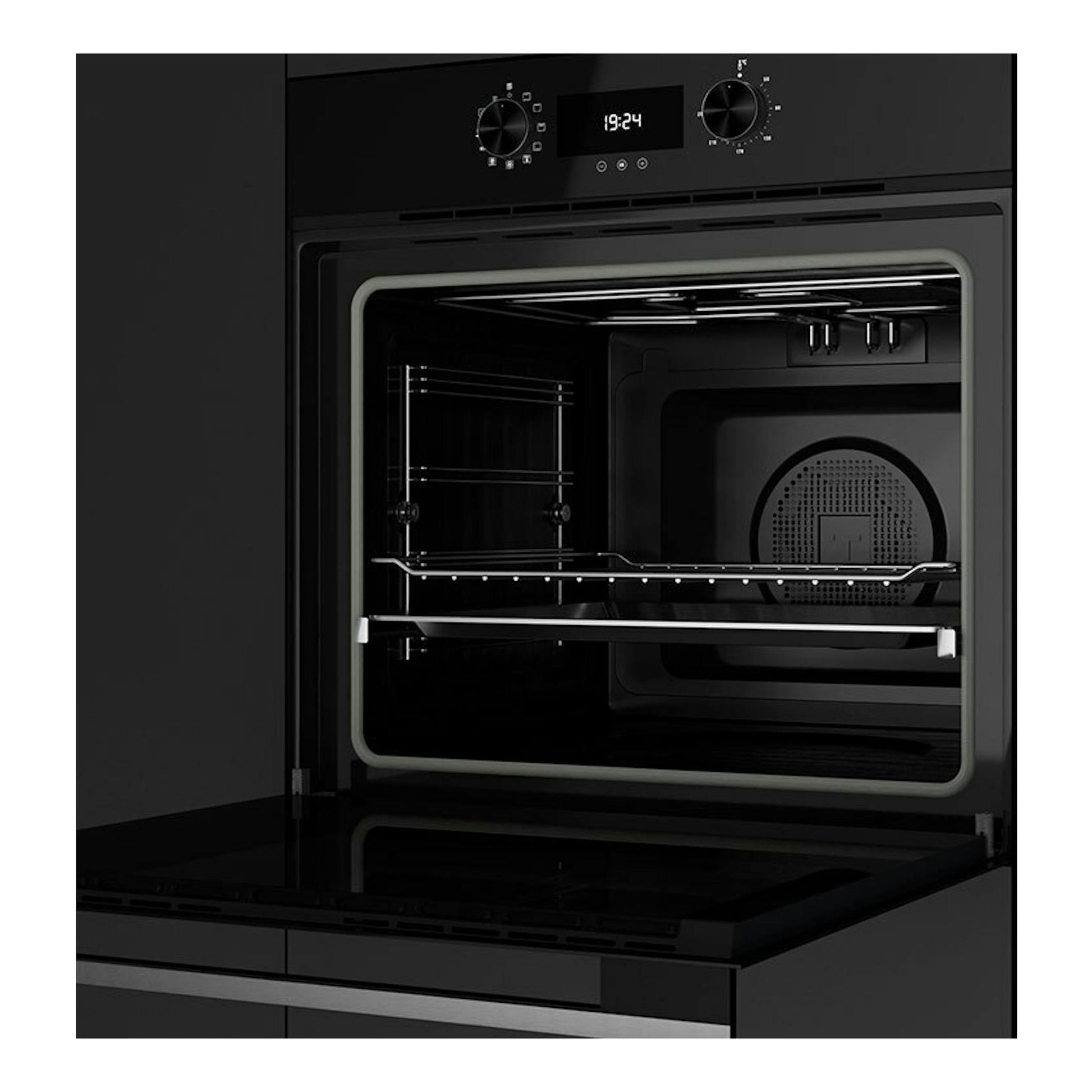 Horno integrable Teka HLB8400 negro, vista frontal con puerta abierta y panel digital.