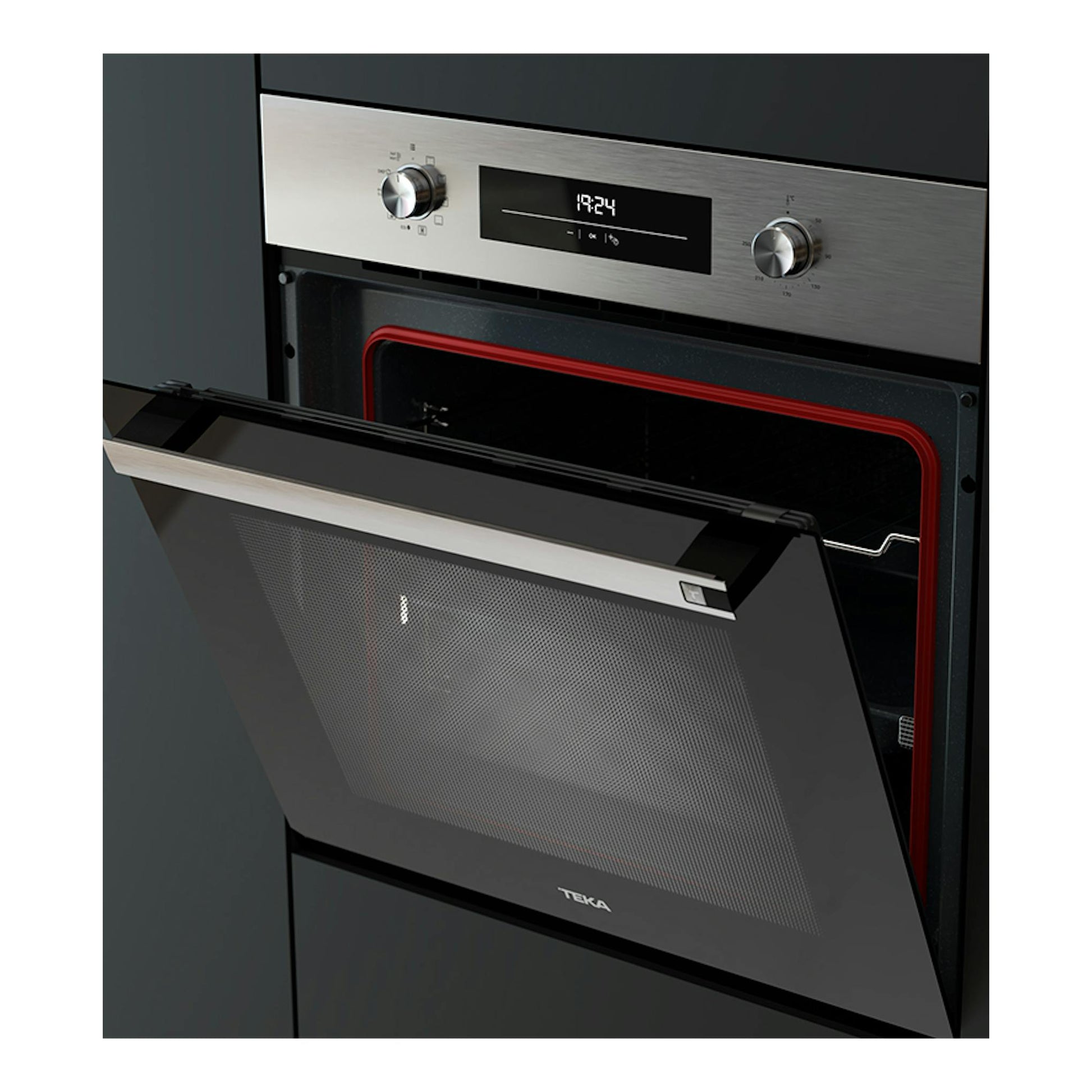 Horno Teka HSB6360 Inox empotrado, frontal de acero inoxidable, puerta abatible abierta y mandos plateados.