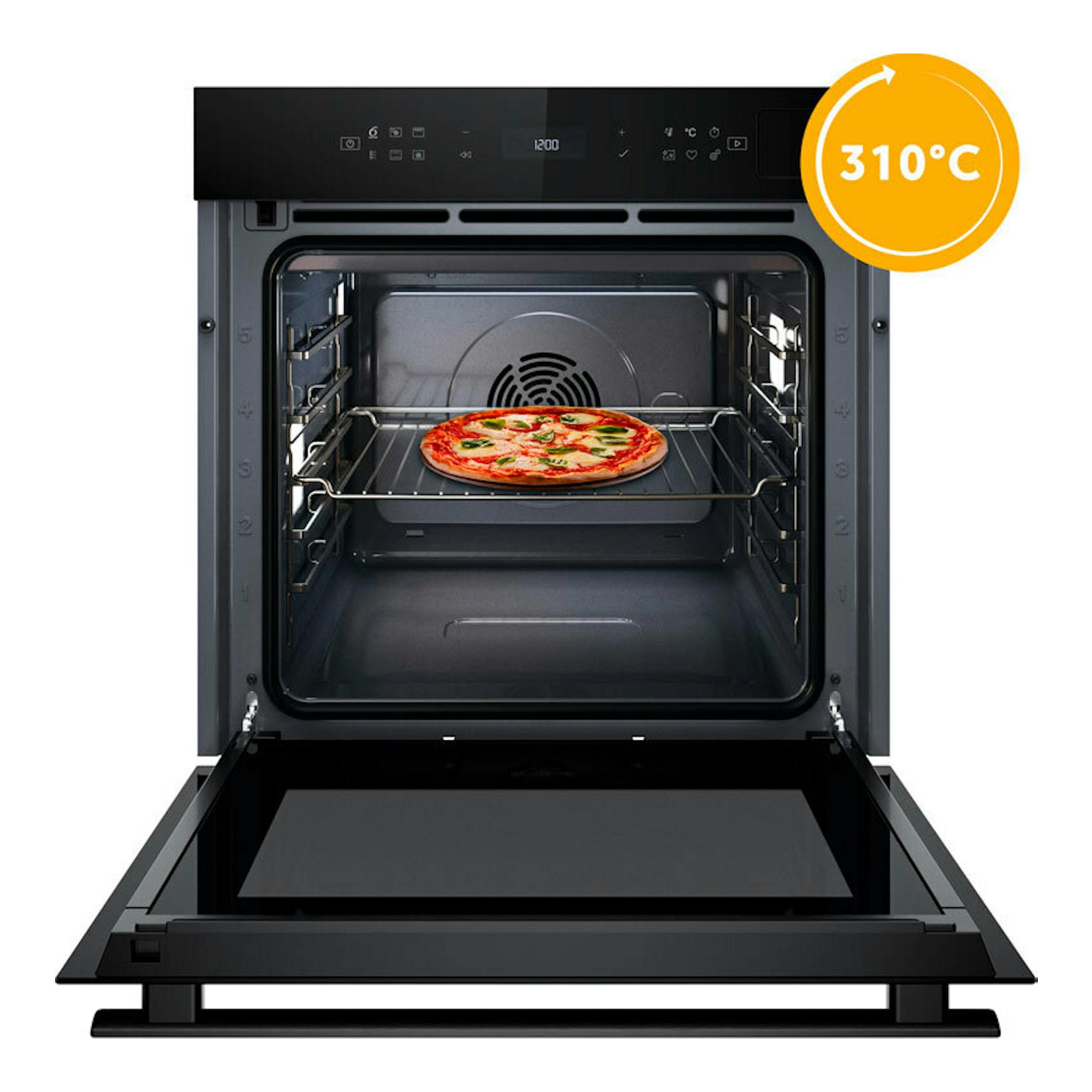 Horno Whirlpool WOI6A8FPT1SBA negro, vista frontal con puerta abierta y pizza en el interior.