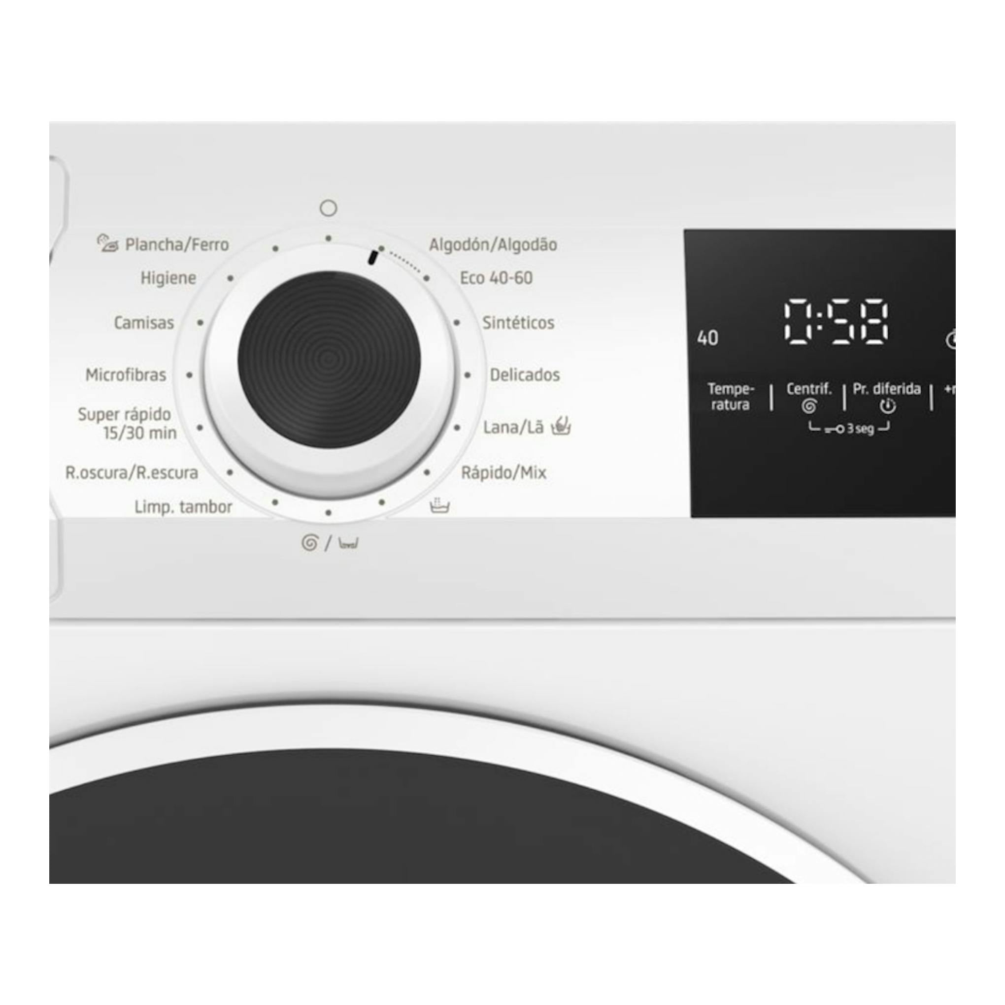 Lavadora Balay 3TS382B blanca, vista frontal parcial del panel con selector y display digital.
