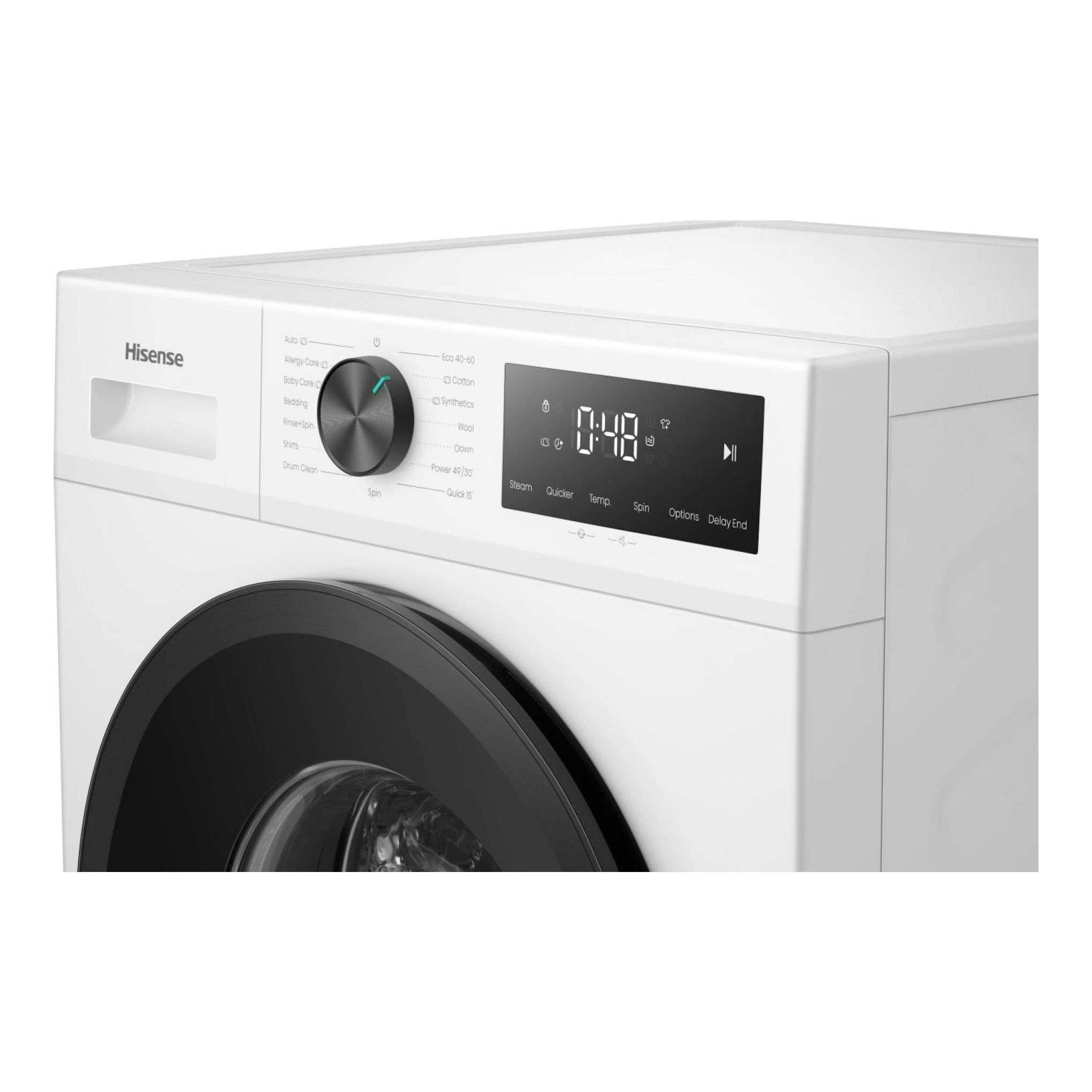 Lavadora Hisense WF1I1142BWL blanca, de carga frontal, vista en ángulo, con panel negro y puerta negra.
