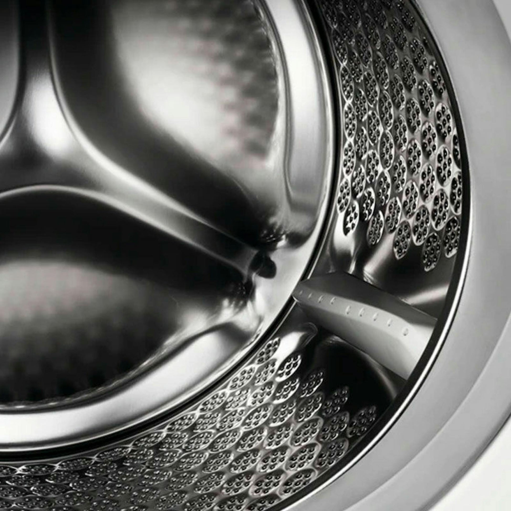 Interior del tambor de la lavadora integrable Electrolux EN7F4722AN 7Kg