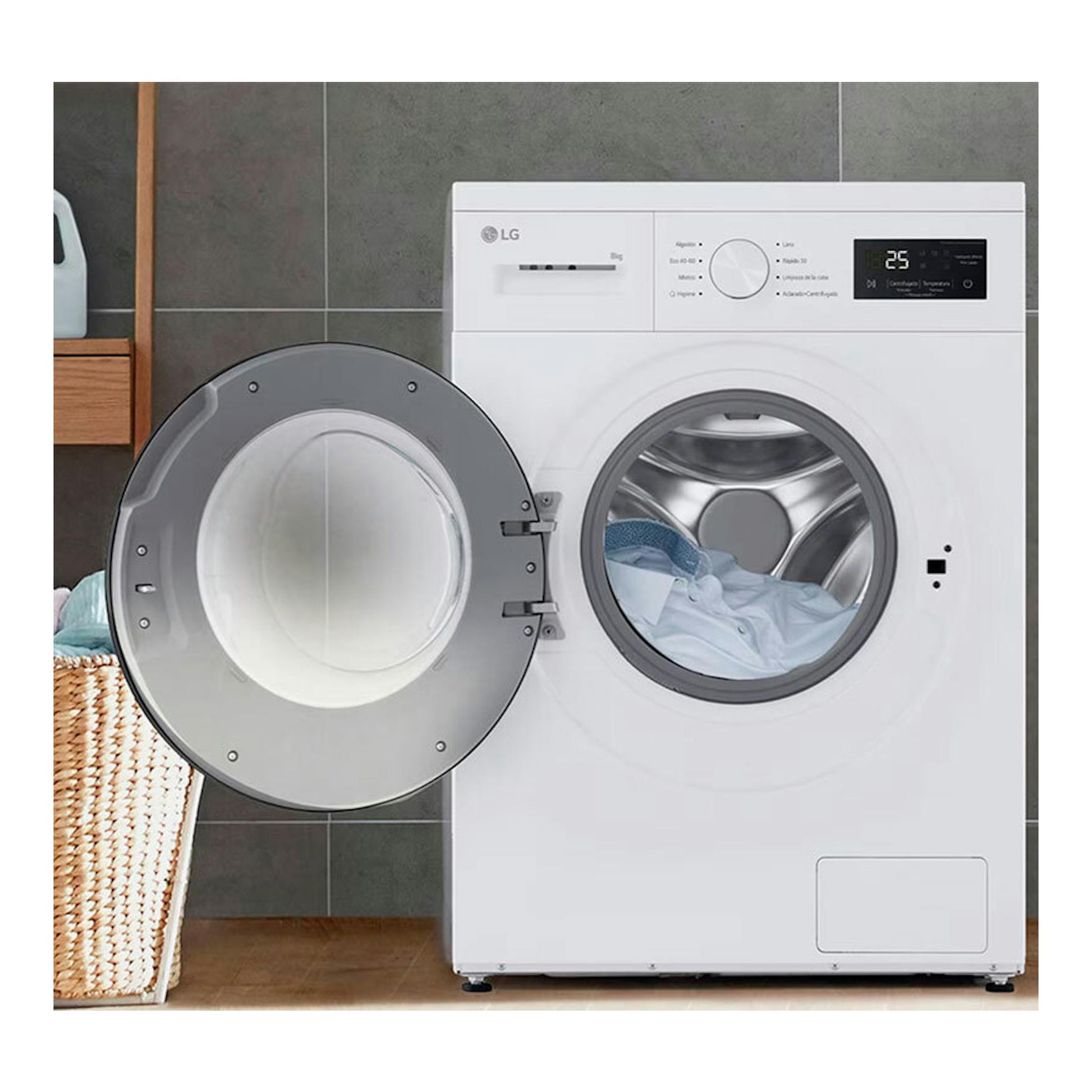 Lavadora LG F4A10S8NWK blanca, vista frontal, con puerta abierta y ropa dentro.