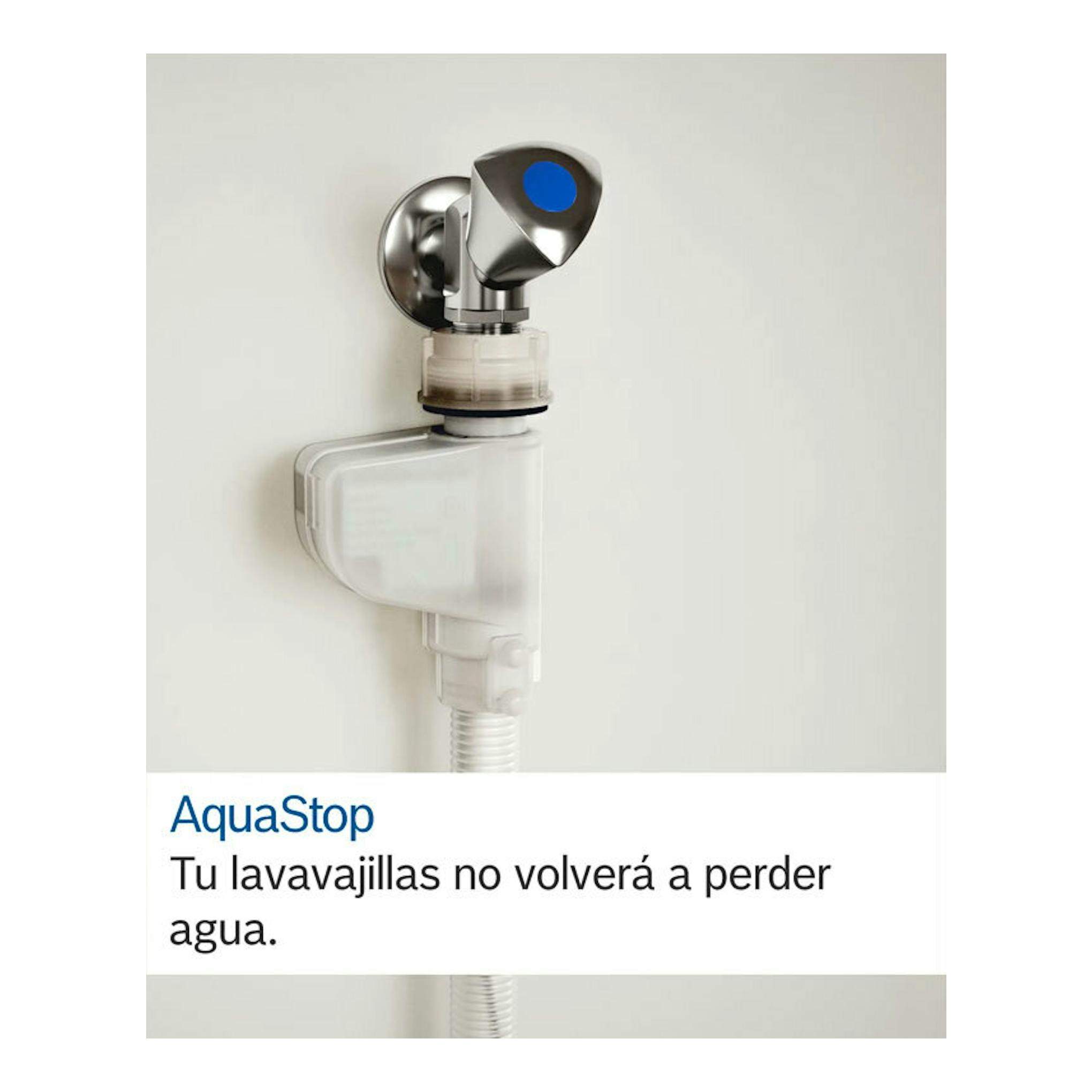 Dispositivo AquaStop blanco y metálico para lavavajillas, visto de frente, sobre fondo claro con texto.
