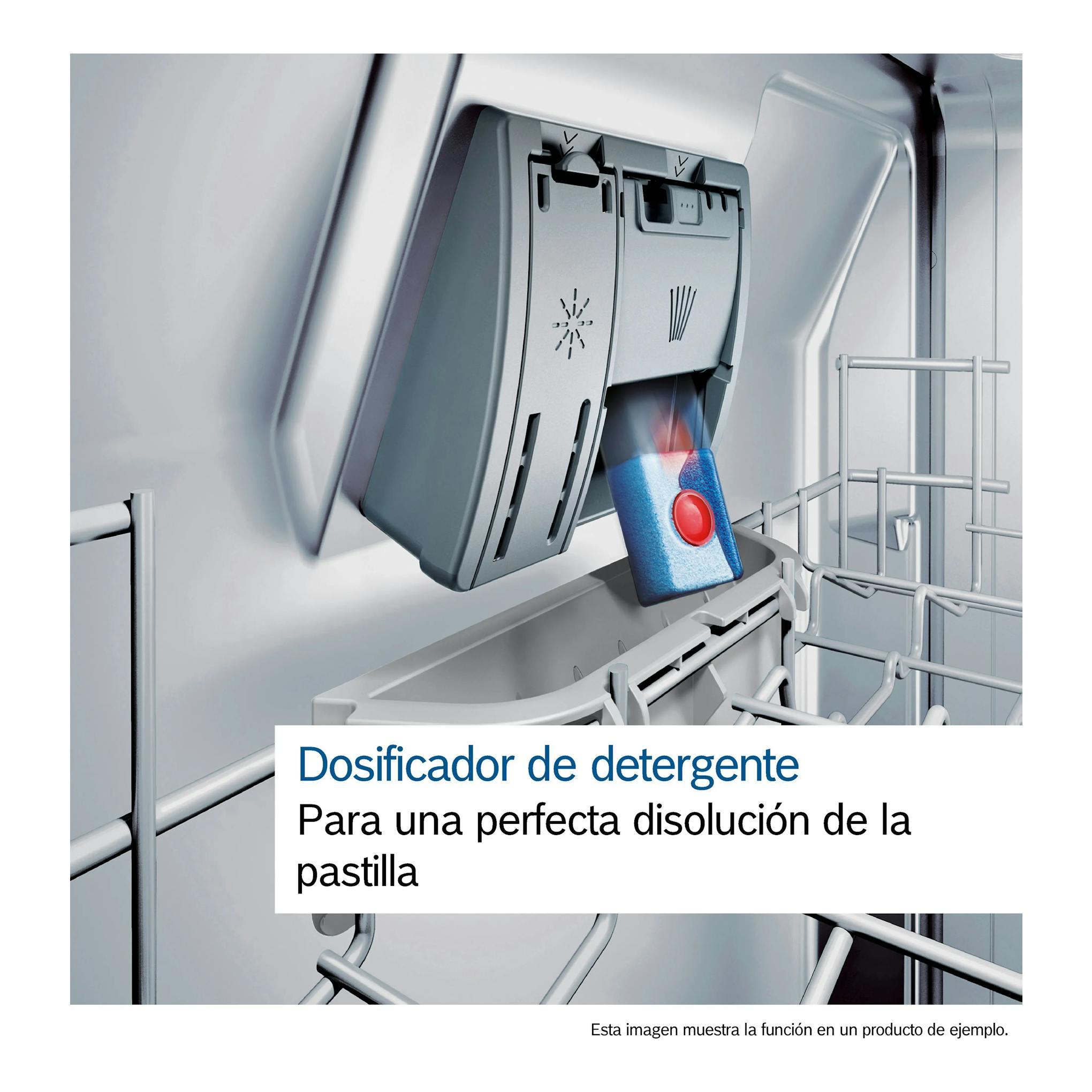 Bosch SPS2HKI55E: vista interior de lavavajillas inox con dosificador de detergente y pastilla entrando.