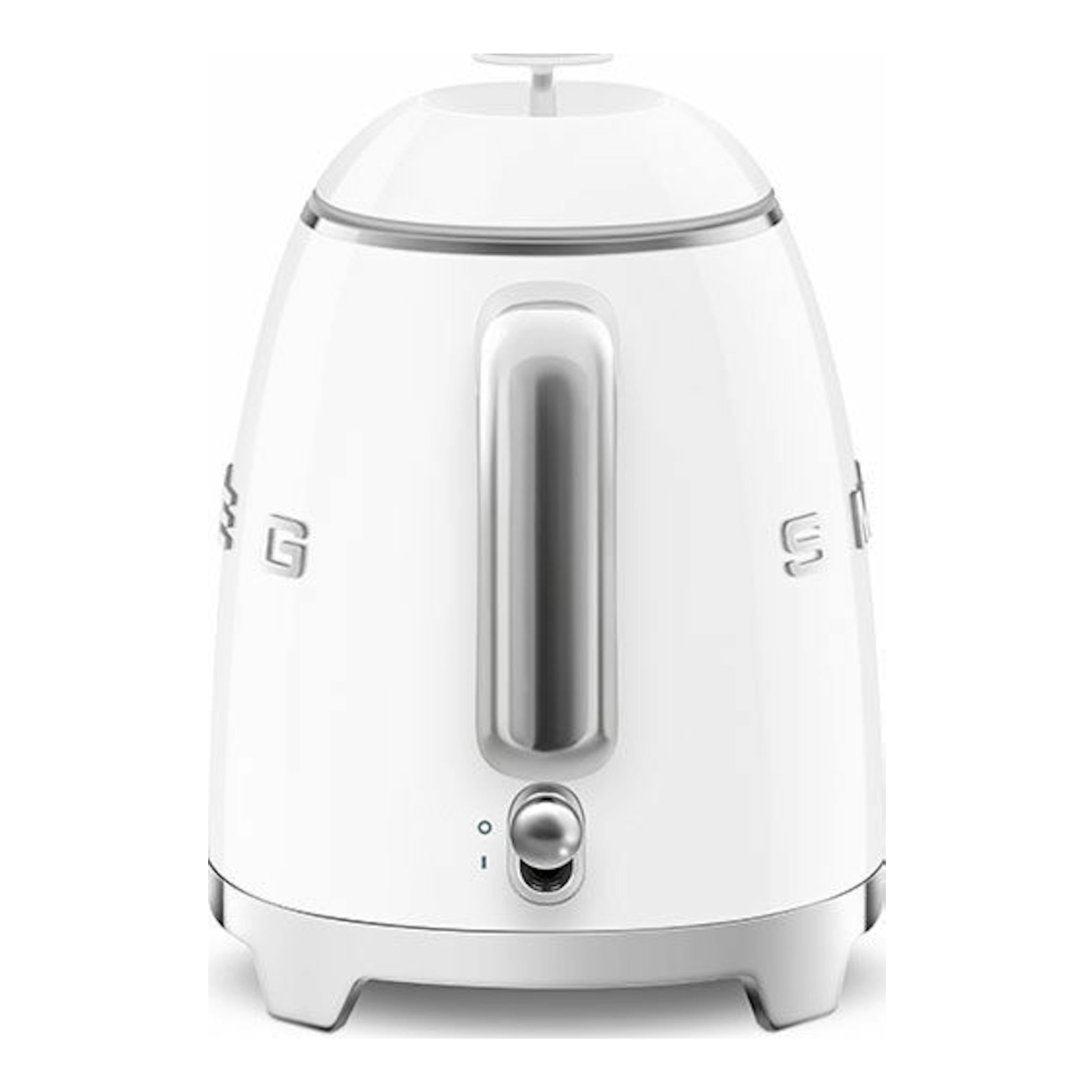 Mini hervidor Smeg KLF05WHEU blanco, vista frontal, con asa central y base cromada.