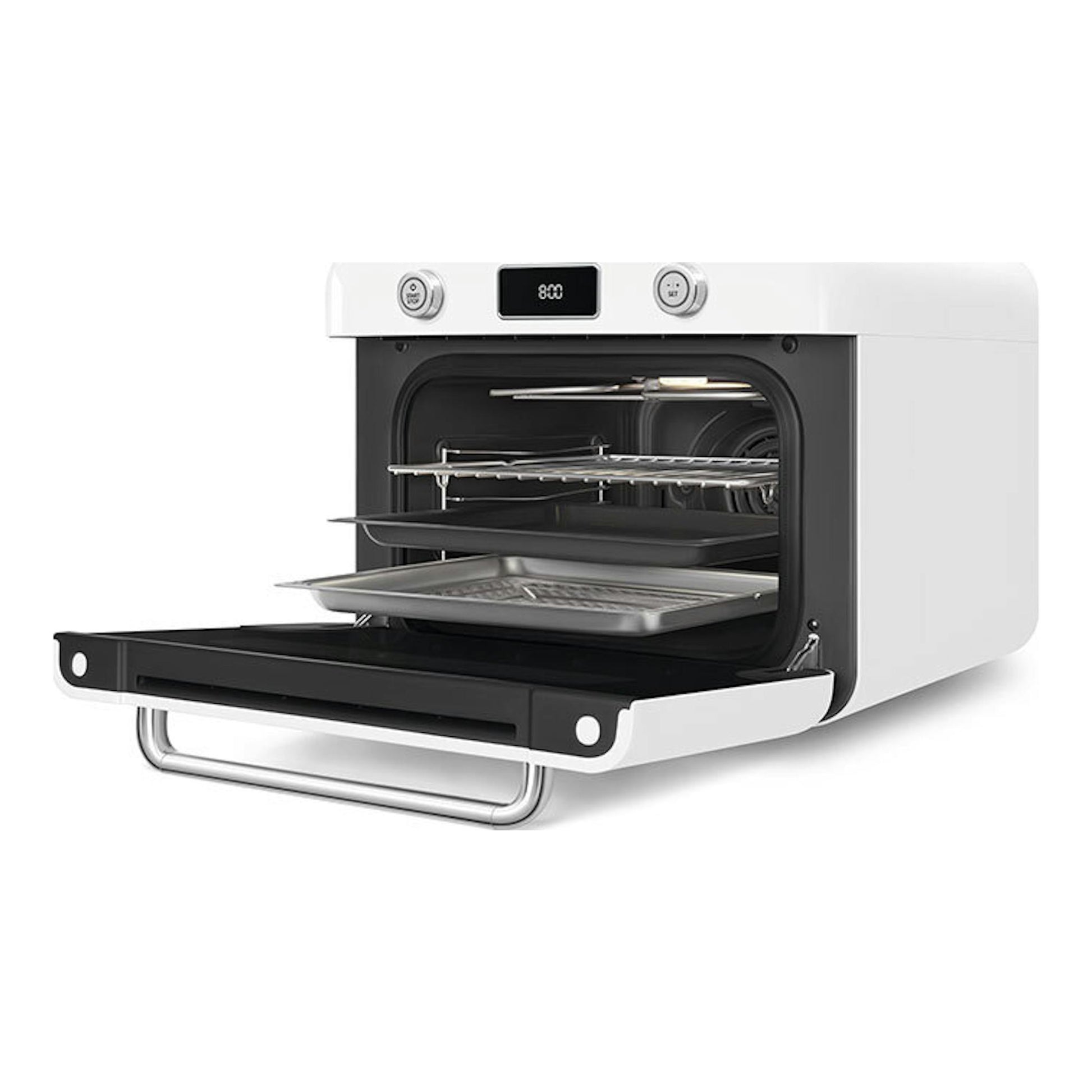 Minihorno Smeg COF01WHEU blanco, vista frontal tres cuartos, con la puerta abierta y bandejas visibles.